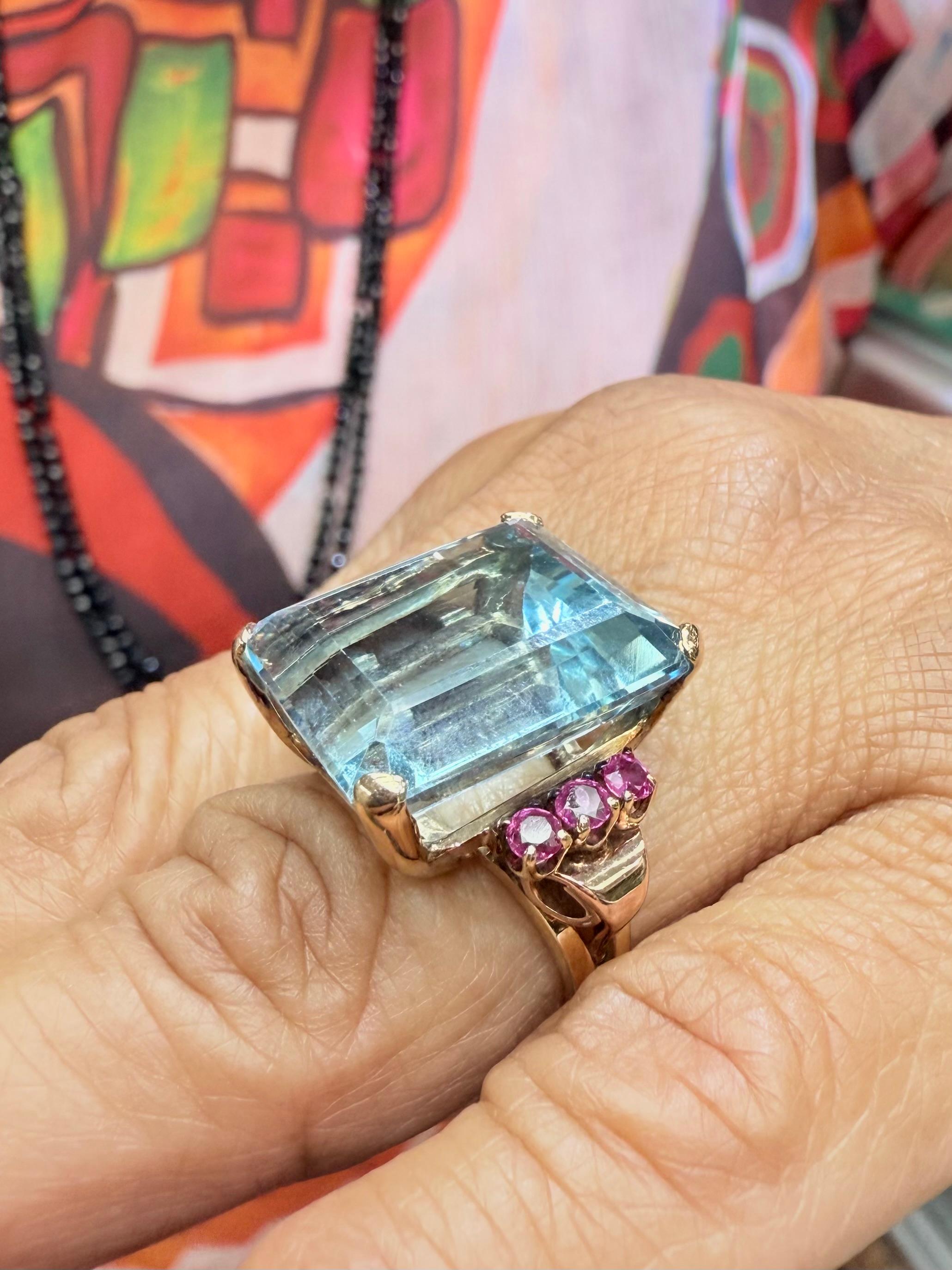 1940er Retro Aquamarin und Rubin 14k Gold Solitär Ring im Zustand „Gut“ im Angebot in Los Angeles, CA