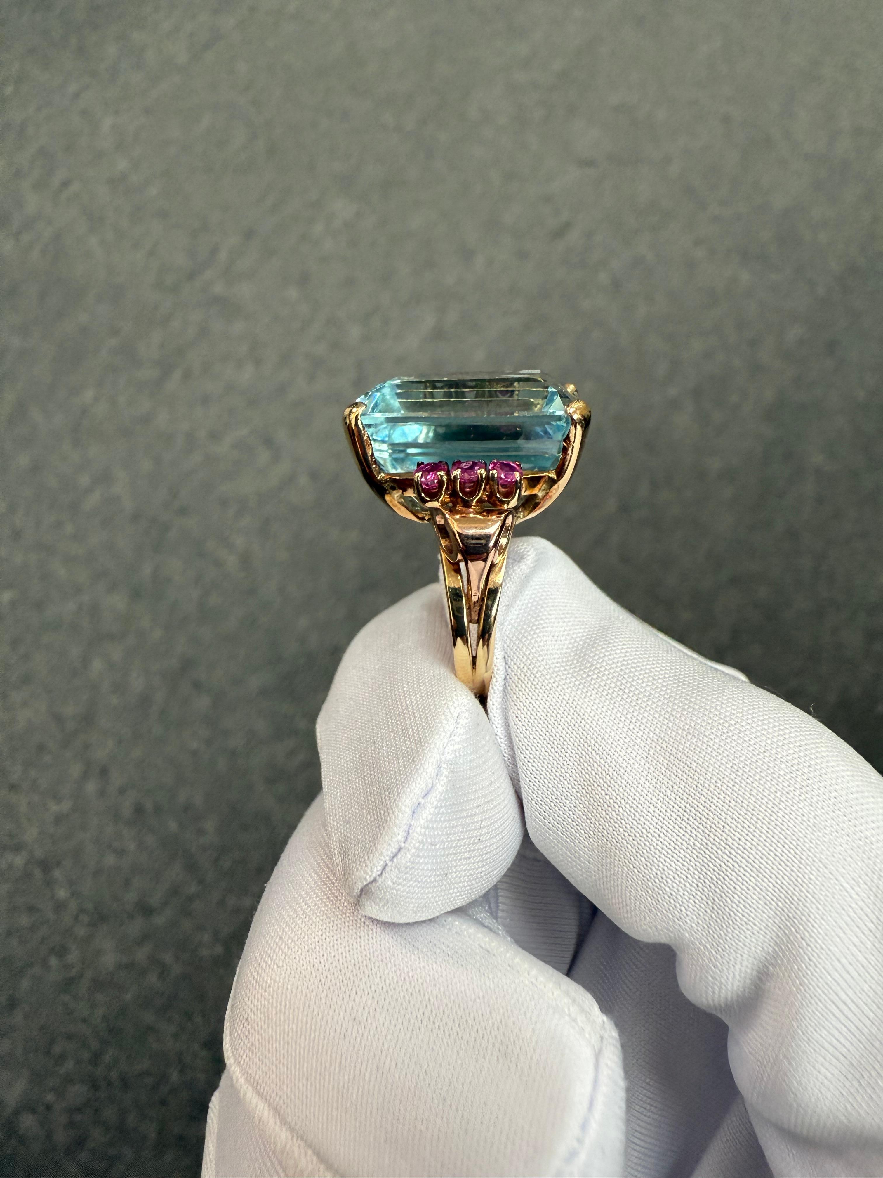1940er Retro Aquamarin und Rubin 14k Gold Solitär Ring im Angebot 4