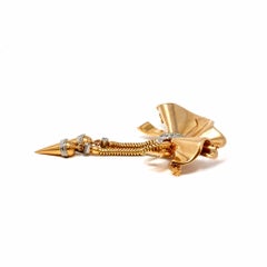 1940s Retro Diamond and Rose Gold Bow Brooch