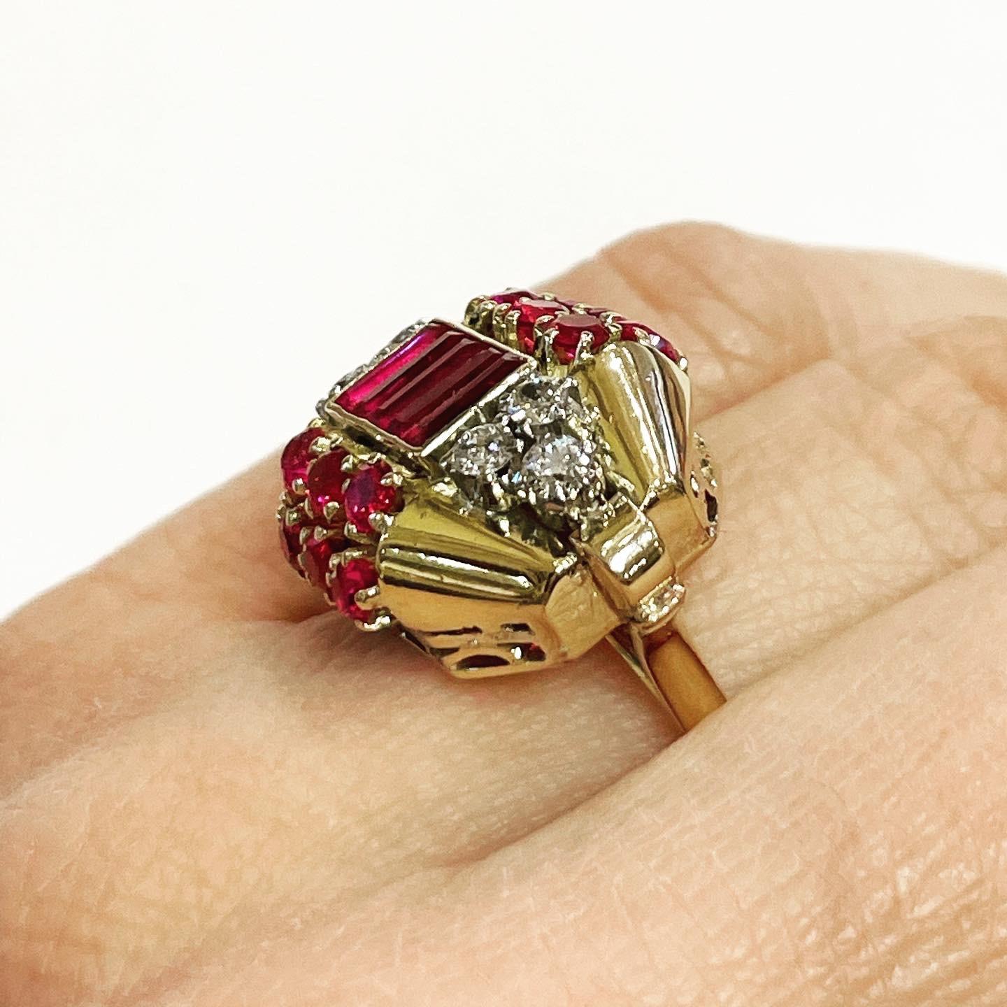 1940s Retro Diamond Rubies 18 Karat Yellow Gold Tank Cocktail Ring 7