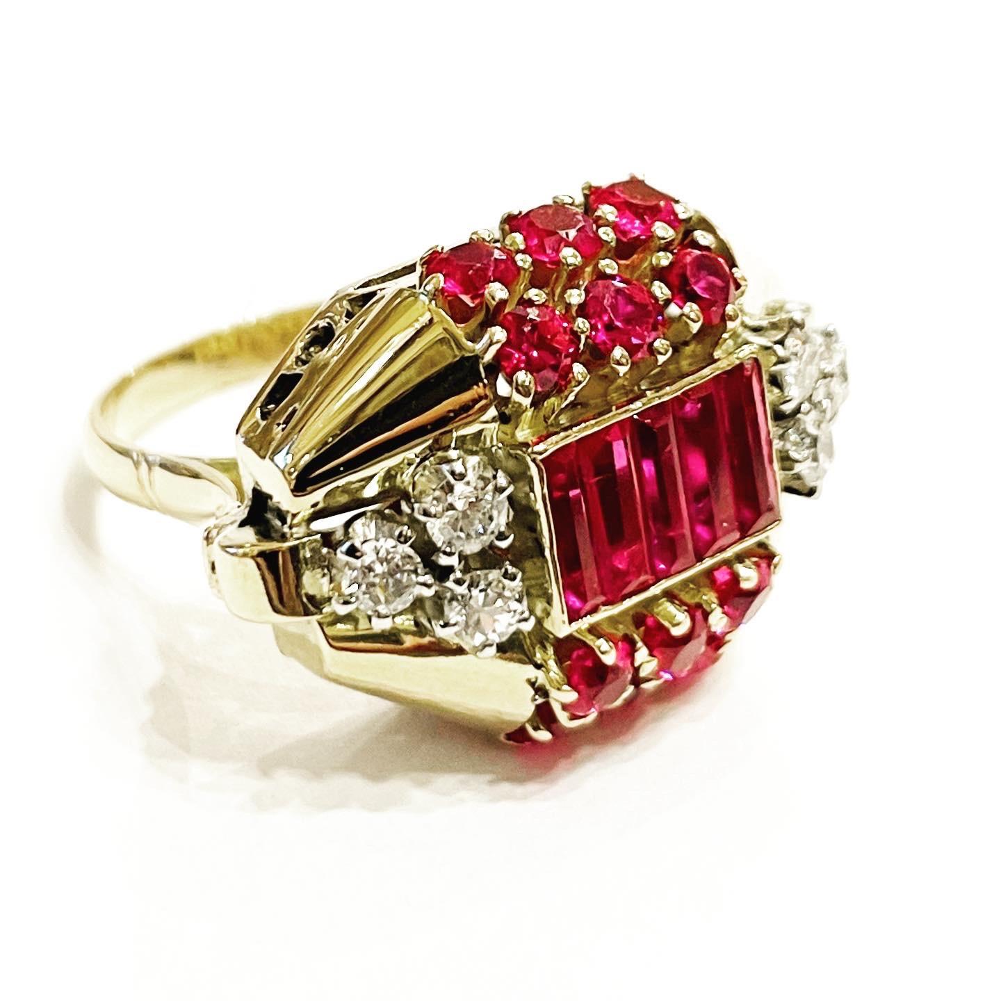 Old European Cut 1940s Retro Diamond Rubies 18 Karat Yellow Gold Tank Cocktail Ring