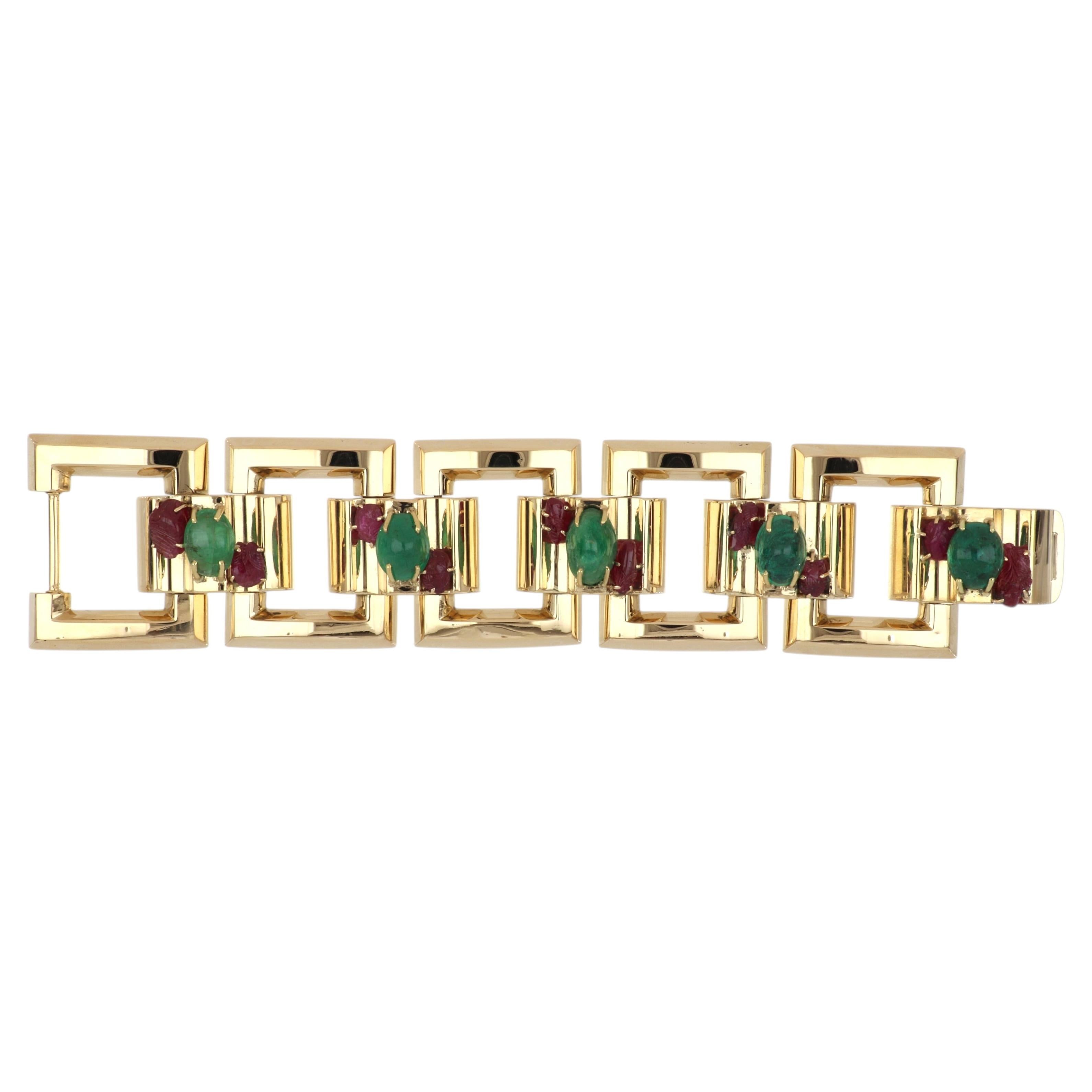 1940s Retro Emerald and Ruby 14K Gold Large Square Link Bracelet For Sale
