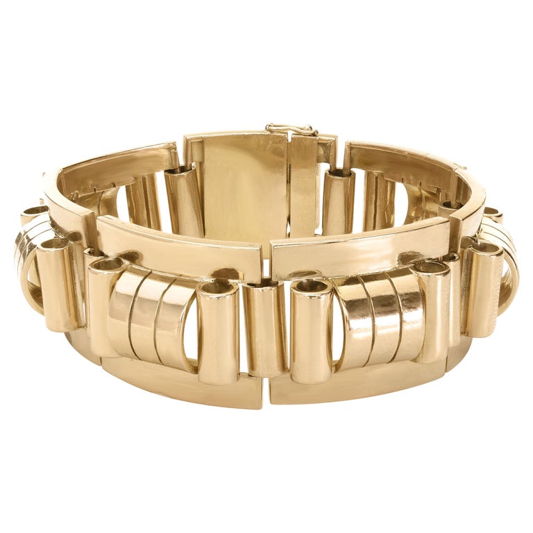 Retro Gold Bracelet main image 1