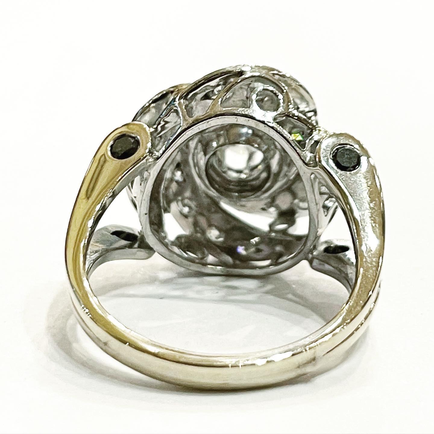 1940er Jahre Retro Halo Diamant Cluster 18k Weißgold Cocktail-Ring für Damen oder Herren
