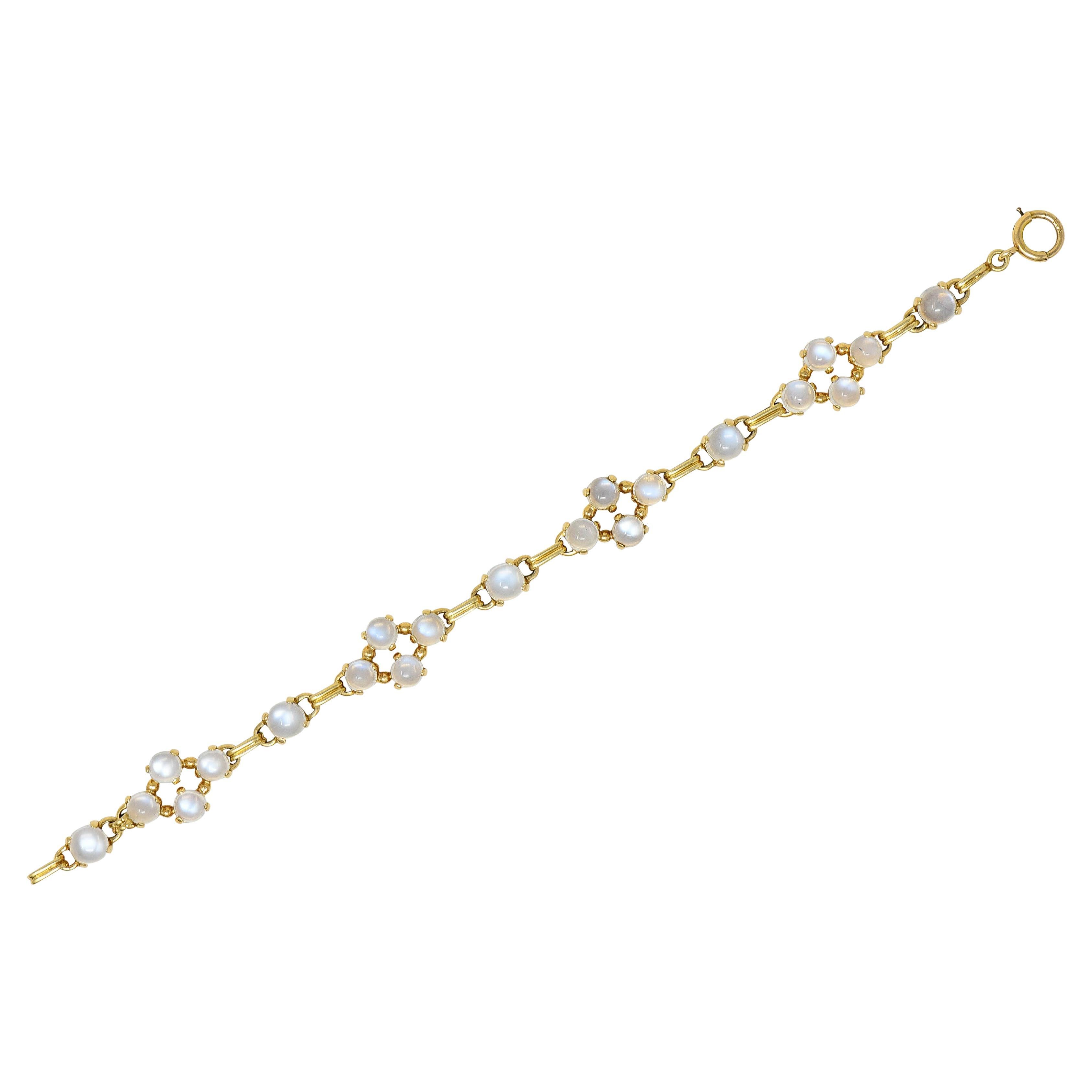 1940's Retro Moonstone 14 Karat Yellow Gold Link Bracelet