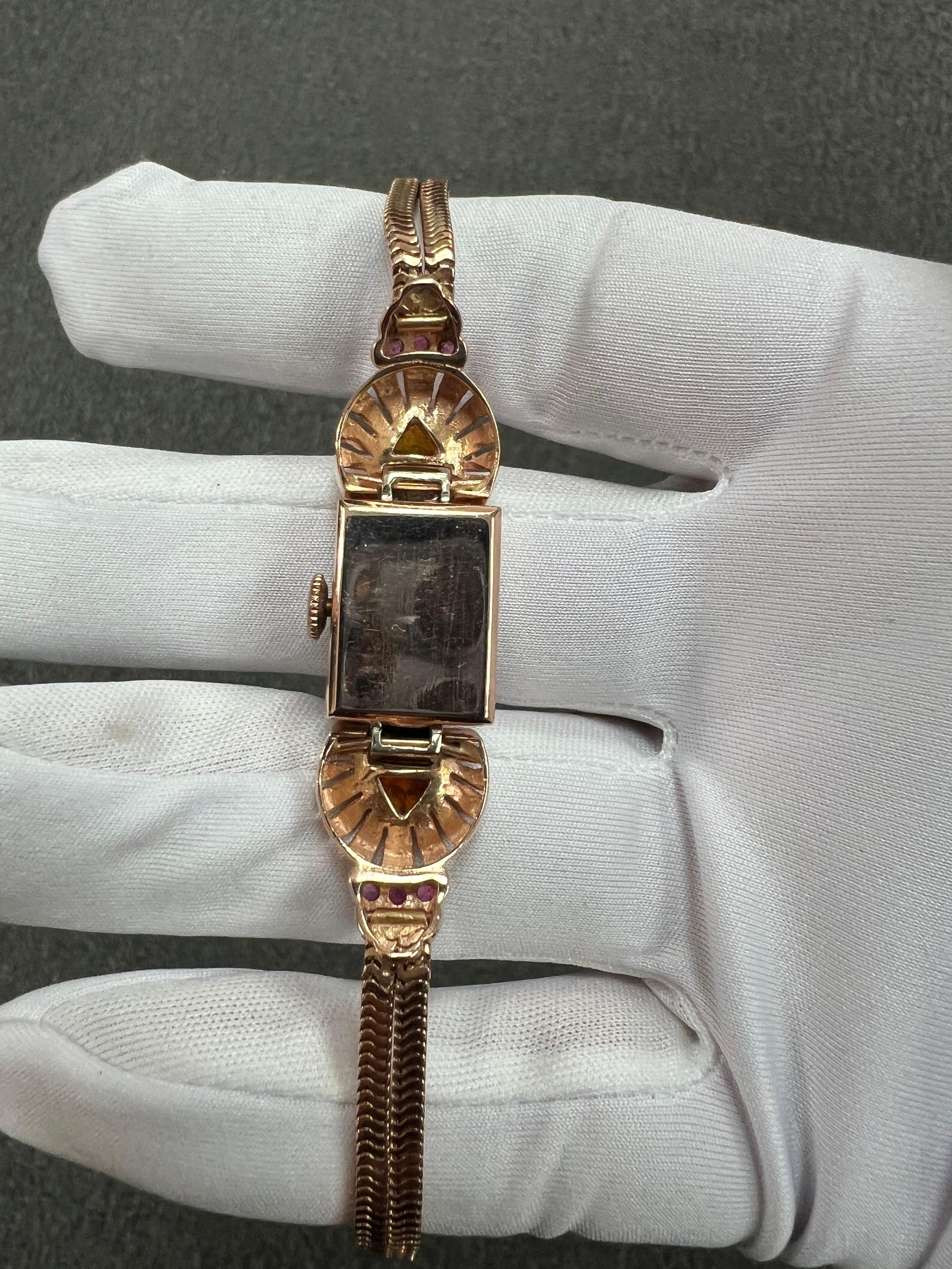 Reloj de pulsera retro de oro rosa de los años 40 con citrino, rubí y diamante en venta 13