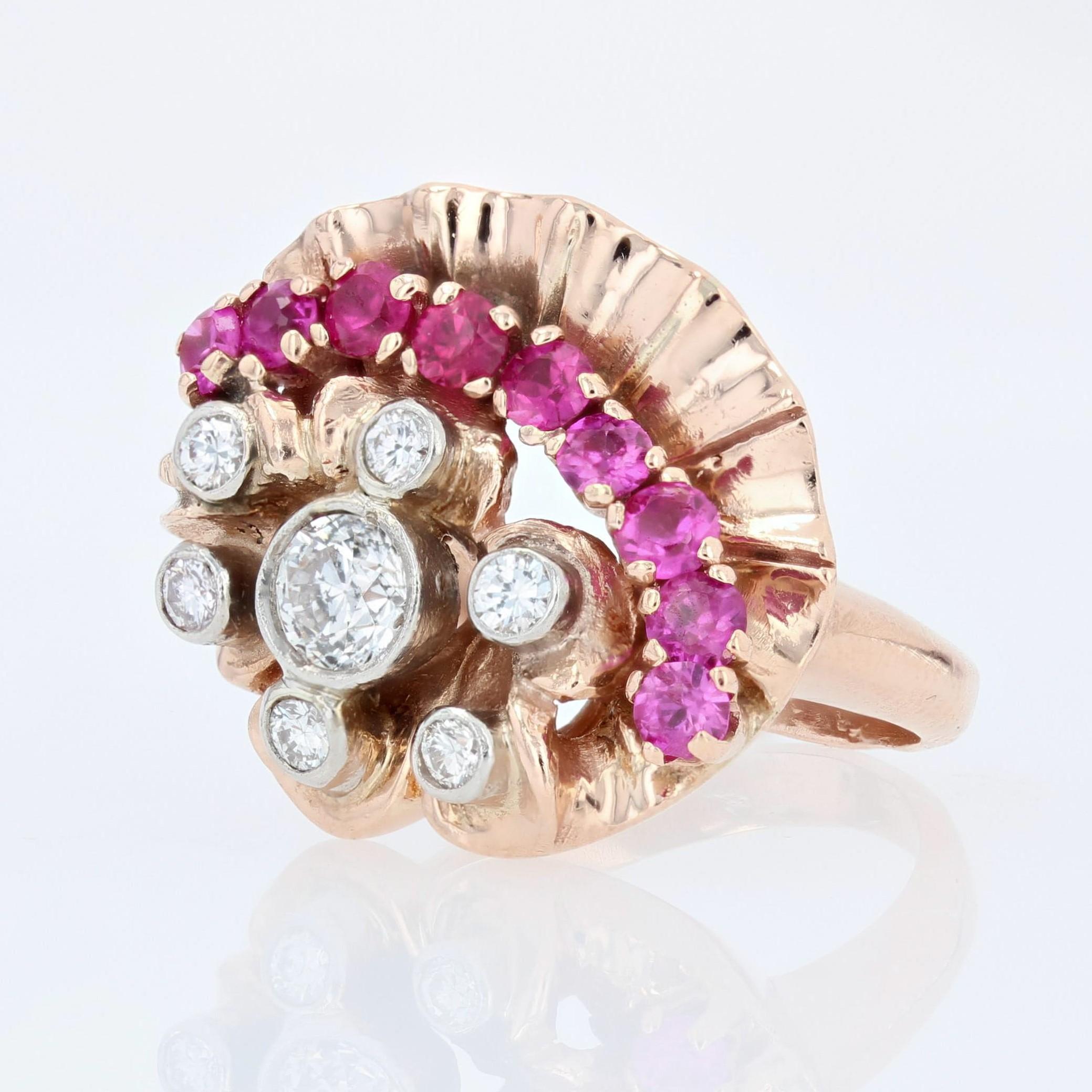 1940s Retro Rubis Diamonds 14 Karat Rose Gold Ring For Sale 6