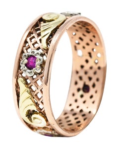 1940's Retro Ruby 14 Karat Tri-Colored Gold Unisex Band Ring