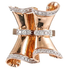1940s Vintage Swirl Ring with Diamonds