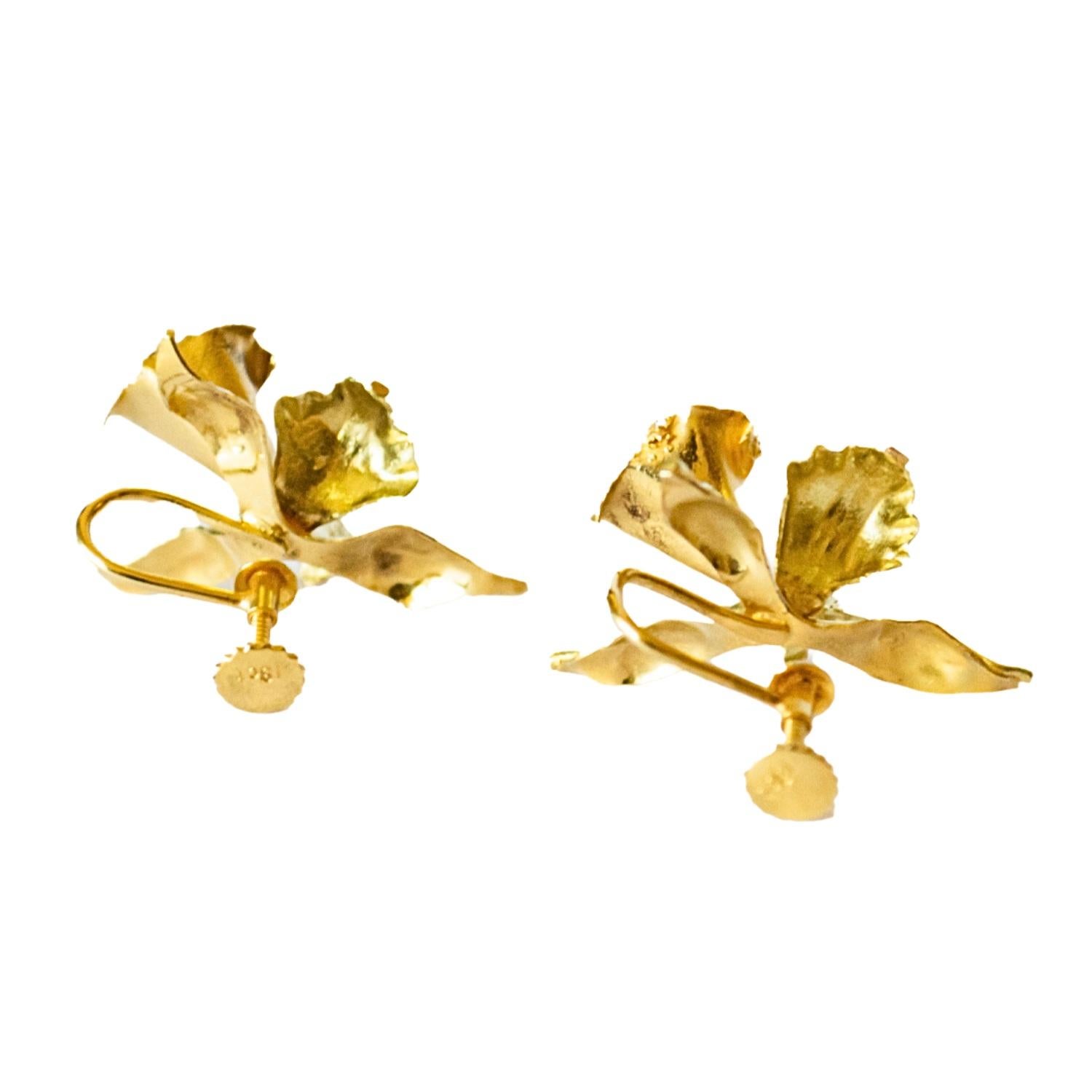 1940s Retro with Baroque Pearls 18k yellow Gold Earrings