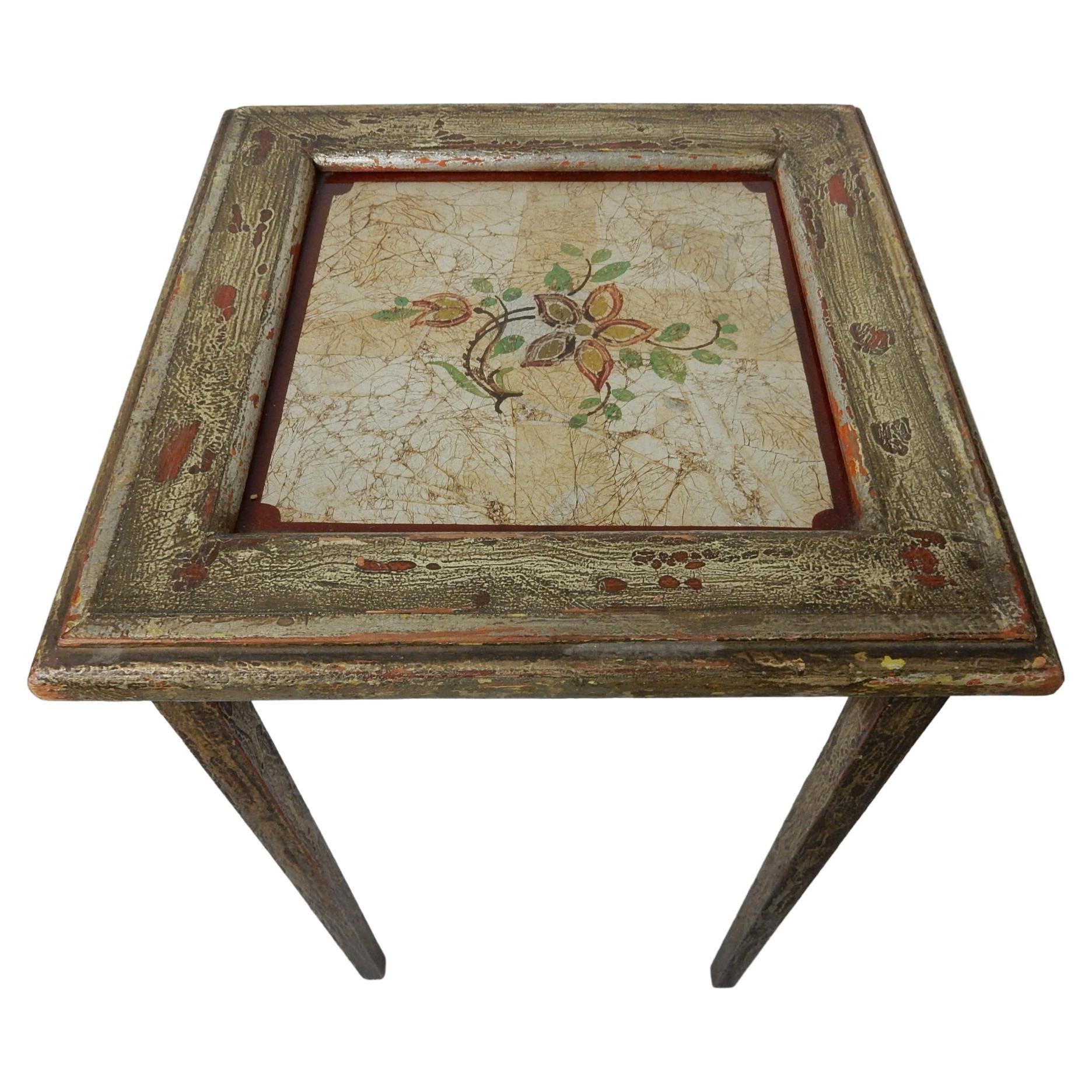 1940's Reverse Painted Glass and Wood Nesting Table Set For Sale 1