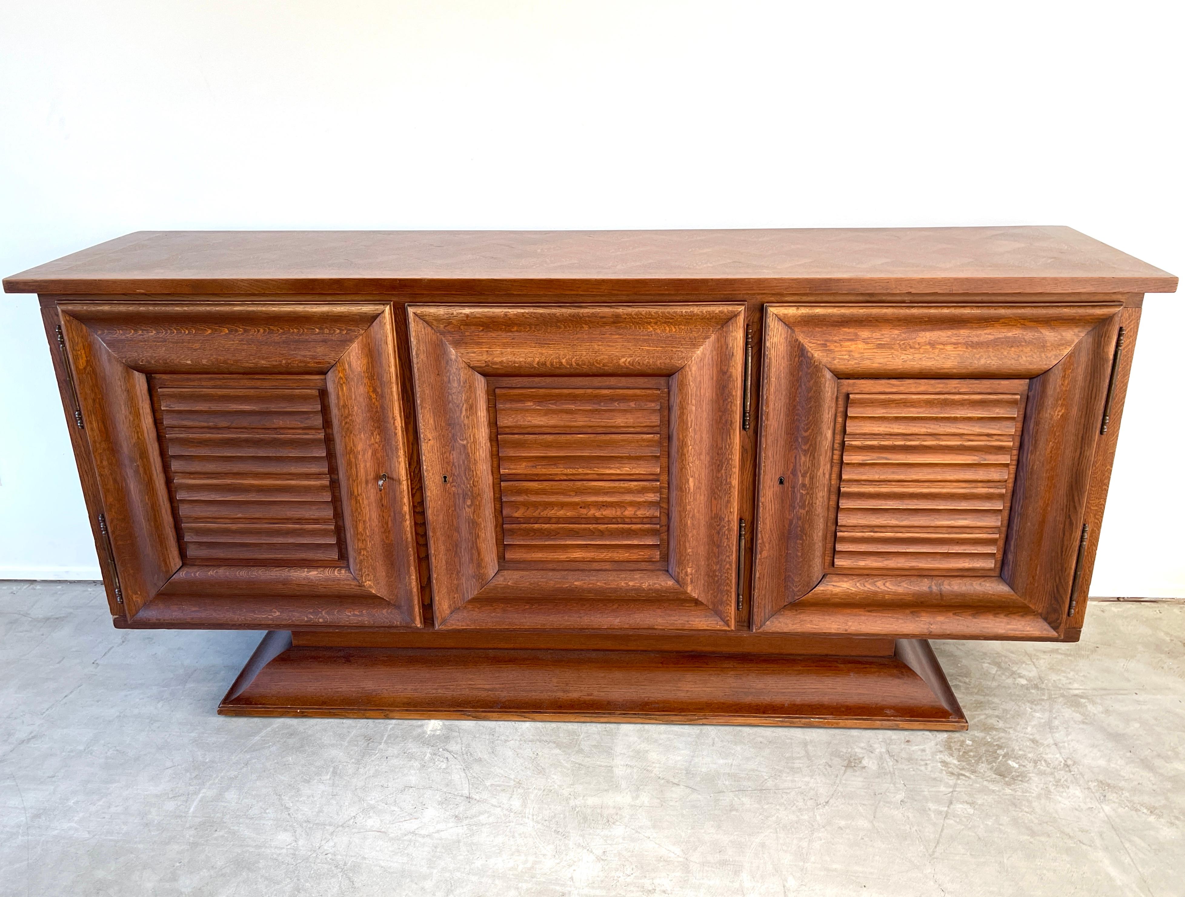 1940's Ribbed Oak Cabinet In Good Condition For Sale In Beverly Hills, CA