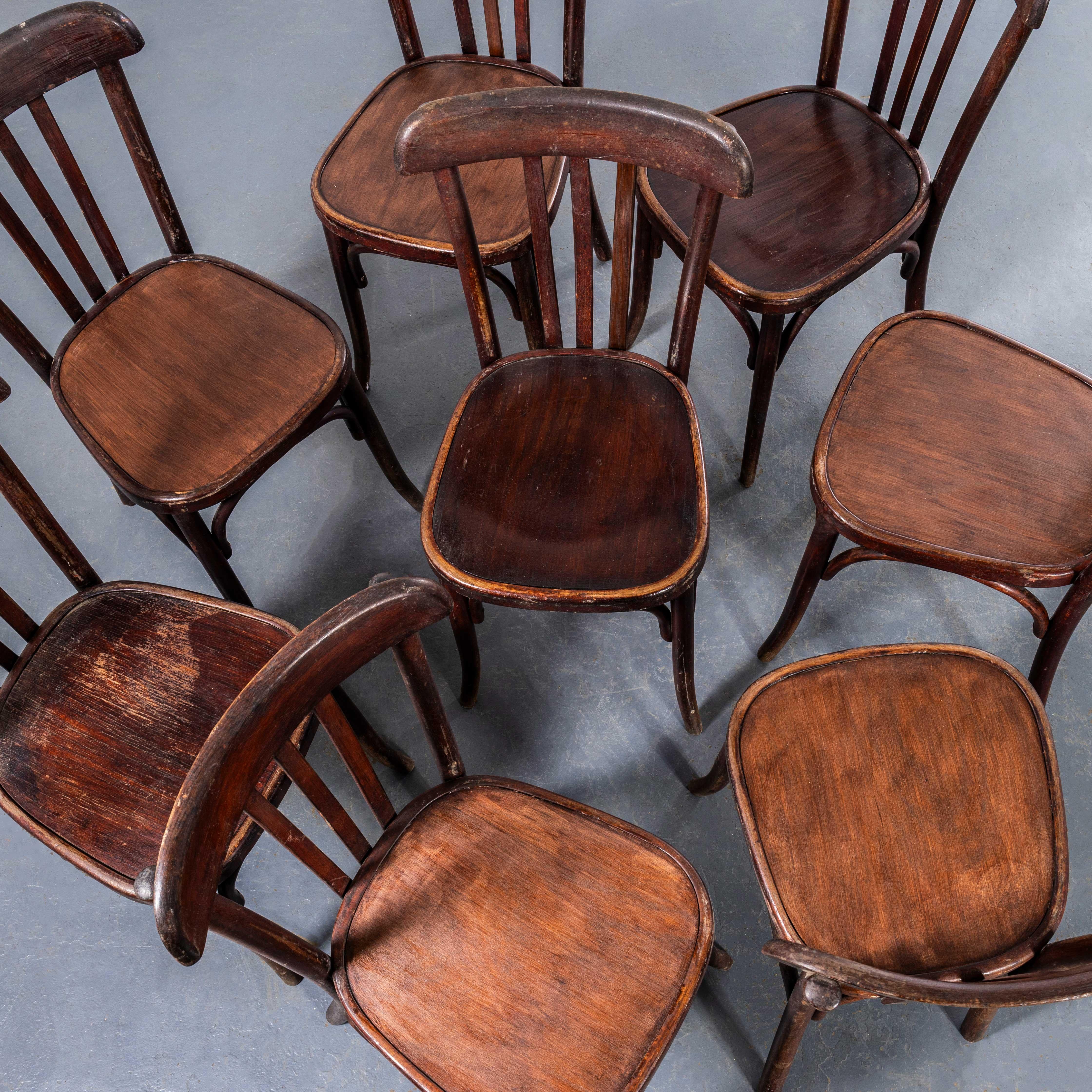 1940's Rich Dark Fischel Bentwood Dining Chairs - Set Of Eight In Good Condition For Sale In Hook, Hampshire
