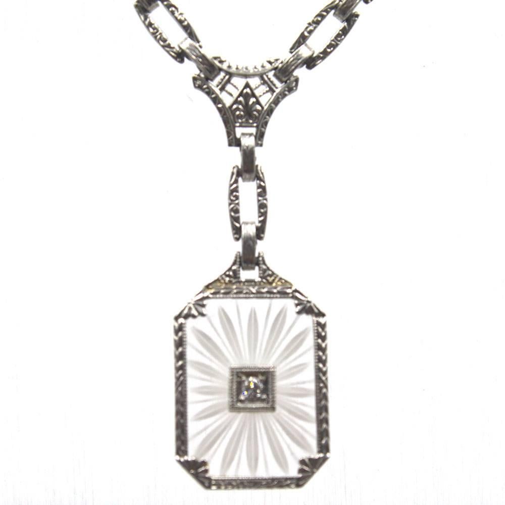 1940s Carved Rock Crystal Diamond Drop White Gold Link Necklace In Good Condition In Boca Raton, FL