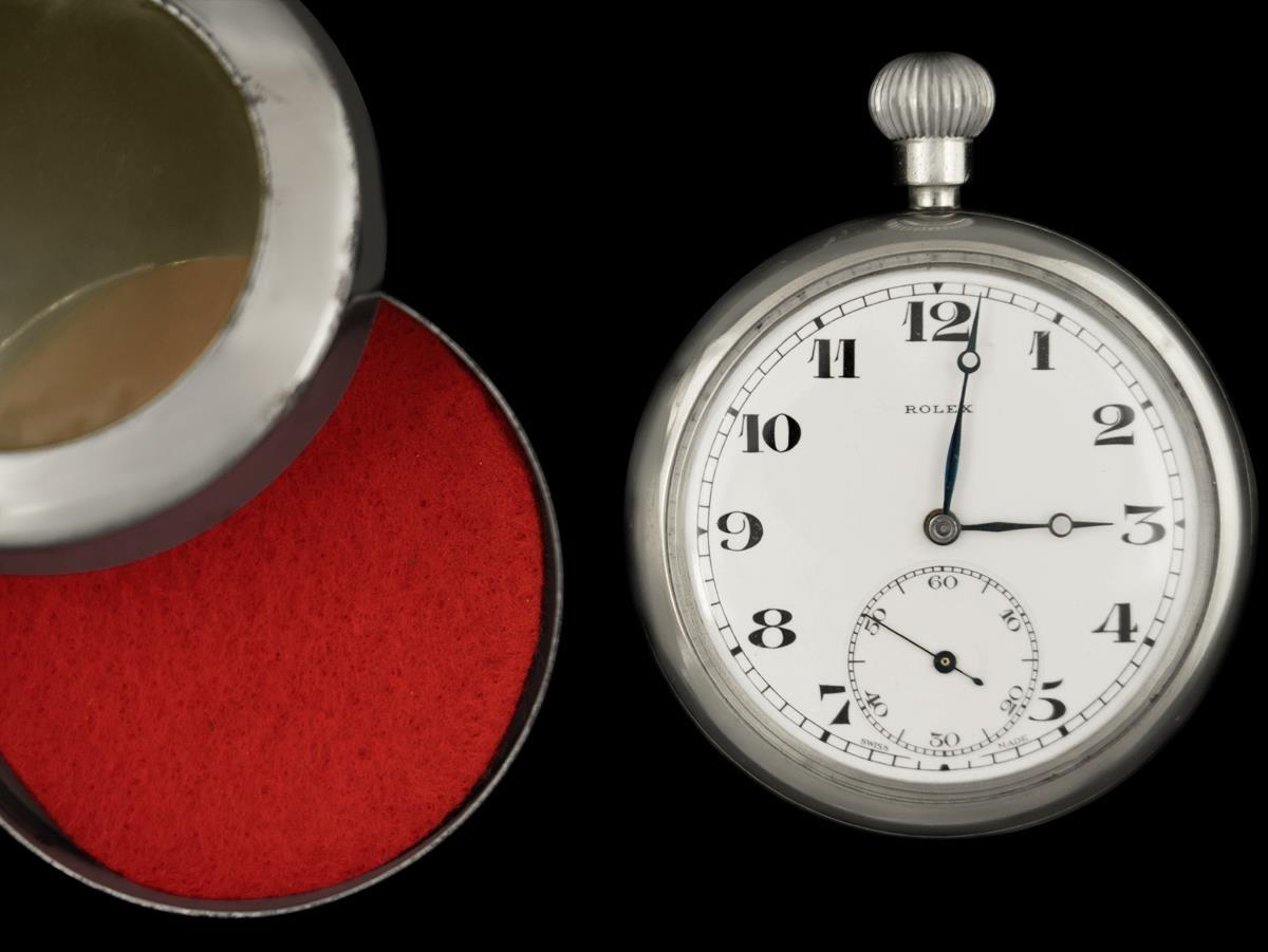 1940's Rolex WWII British Military Vintage Antique Mens Pocket Watch en vente 4