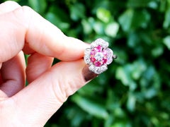 Vintage 1940er Rubin und 1,63 Karat Diamant Platin Cocktail Ring