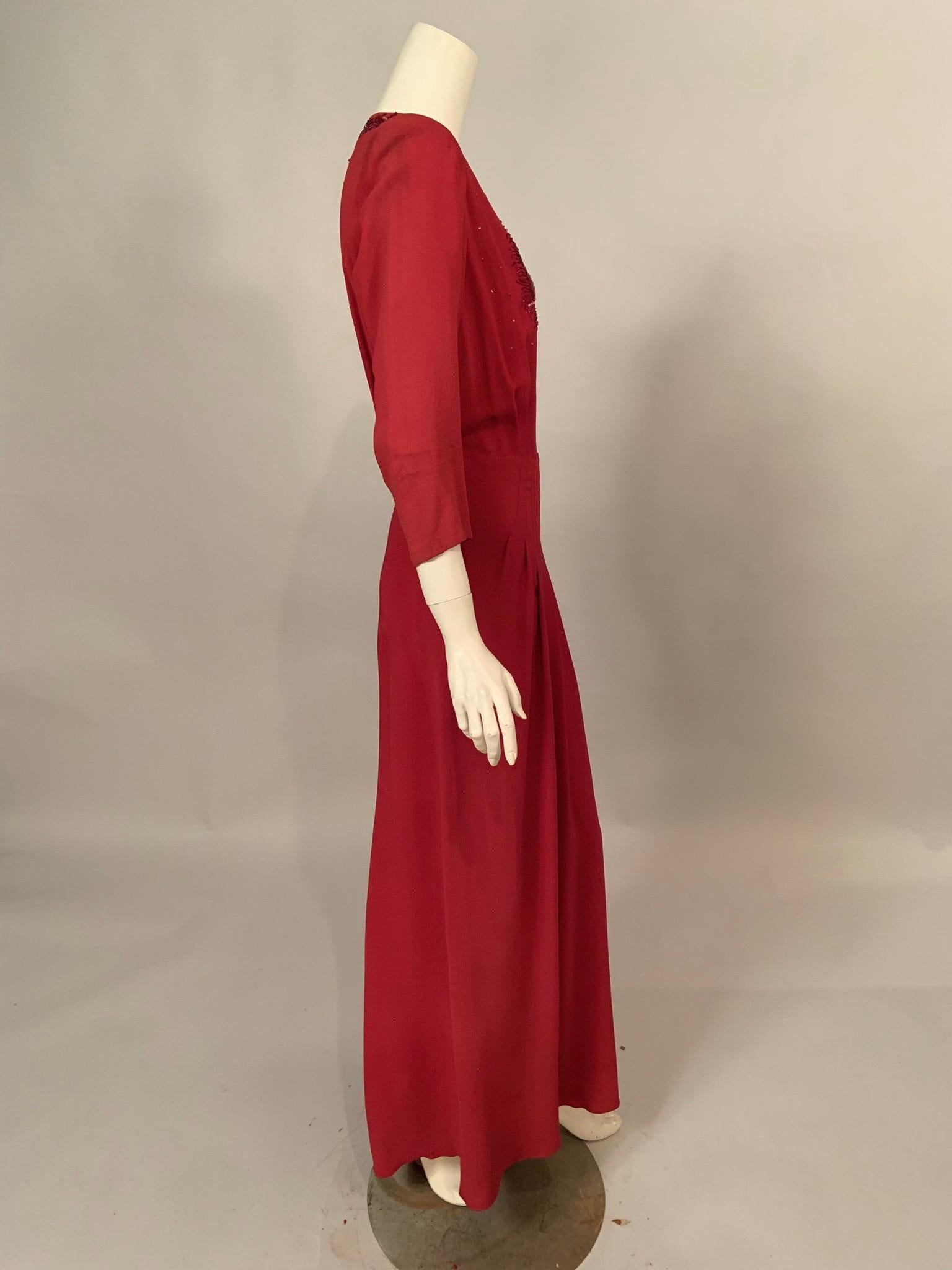 1940's Ruby Red Crepe Evening Gown with Burgundy Bugle Beaded Bodice In Excellent Condition In New Hope, PA