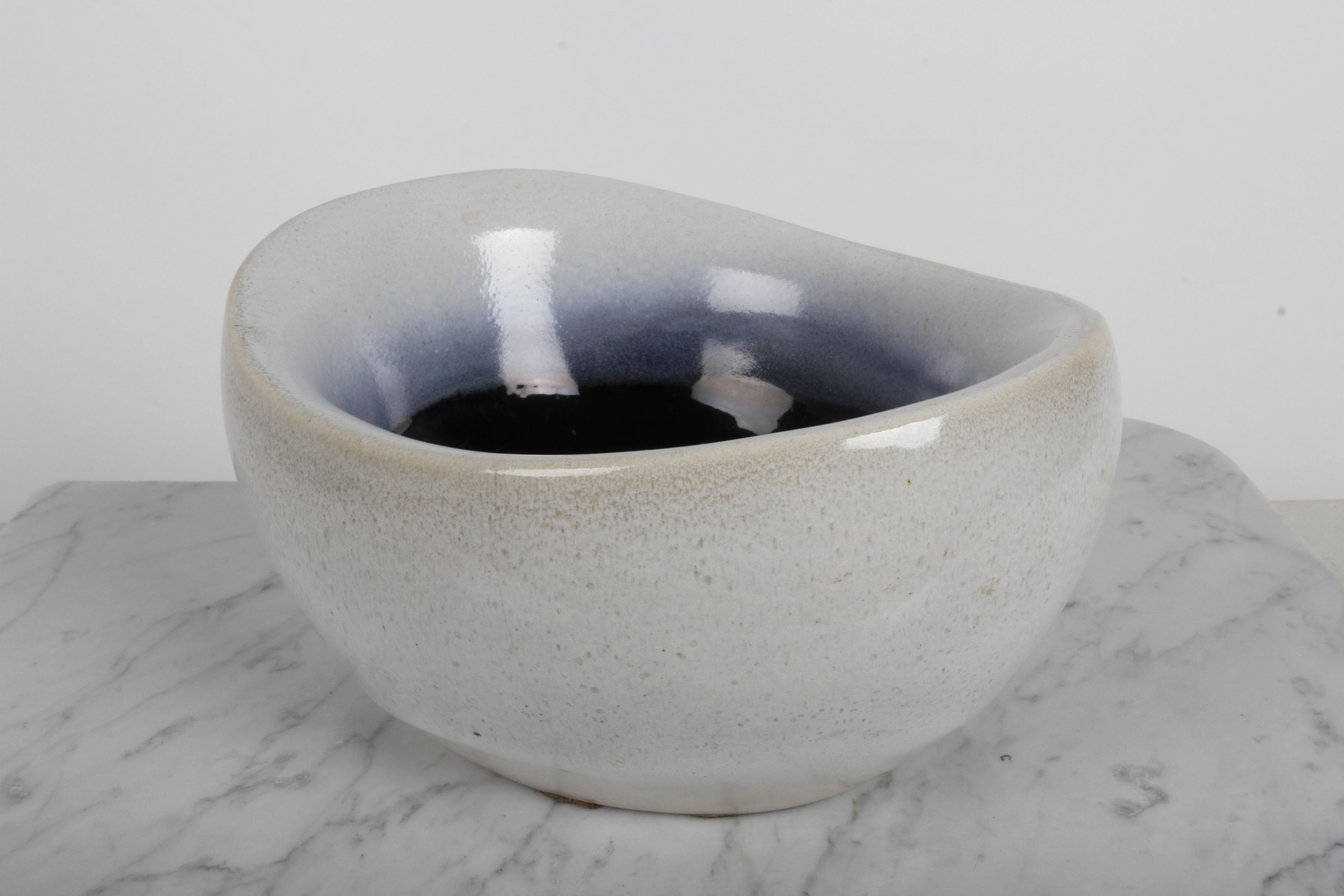 1940s Russel Wright for Bauer Art Pottery - Large Oval Light Gray & Blue Bowl 4