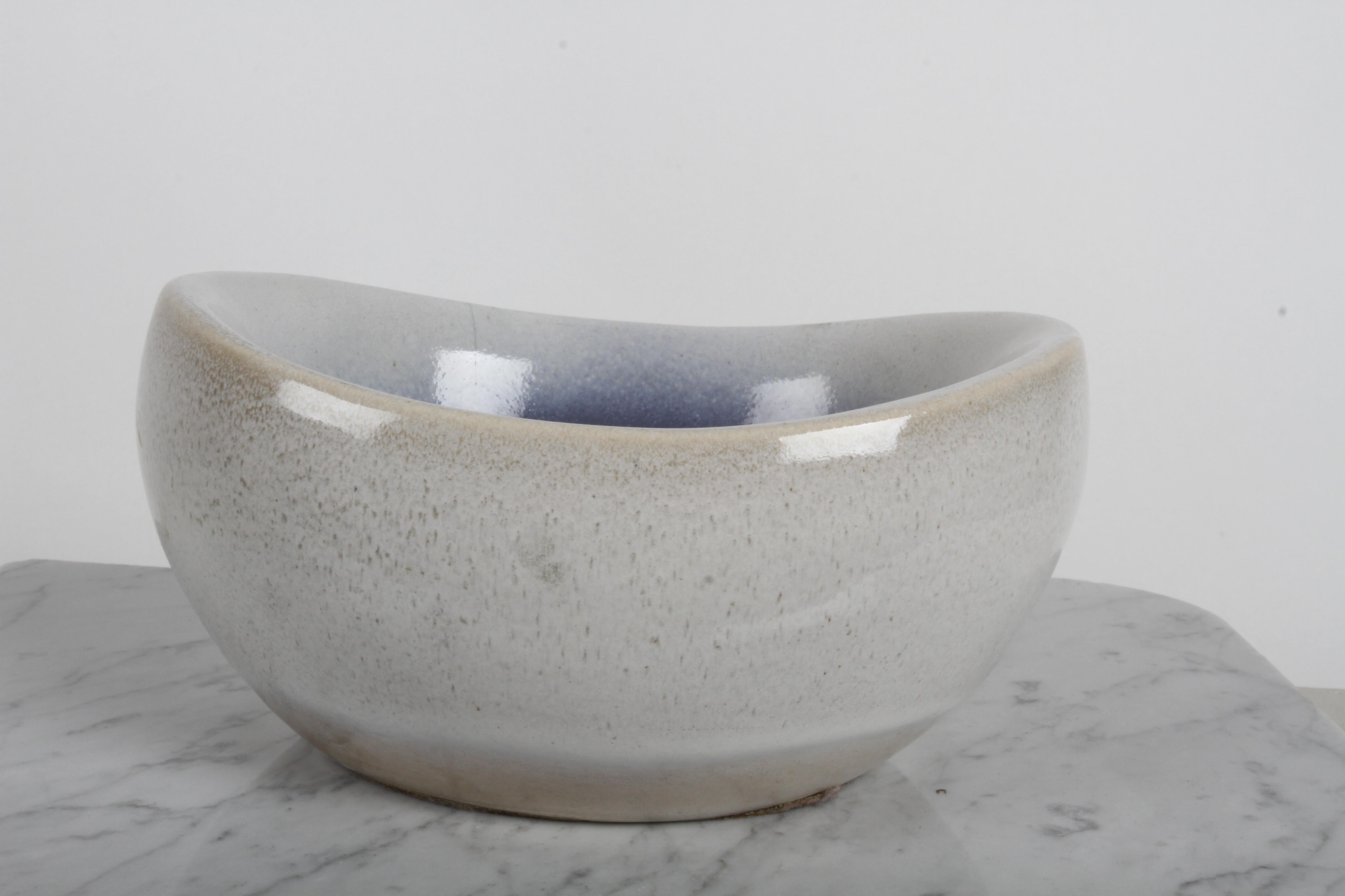1940s Russel Wright for Bauer Art Pottery - Large Oval Light Gray & Blue Bowl 7