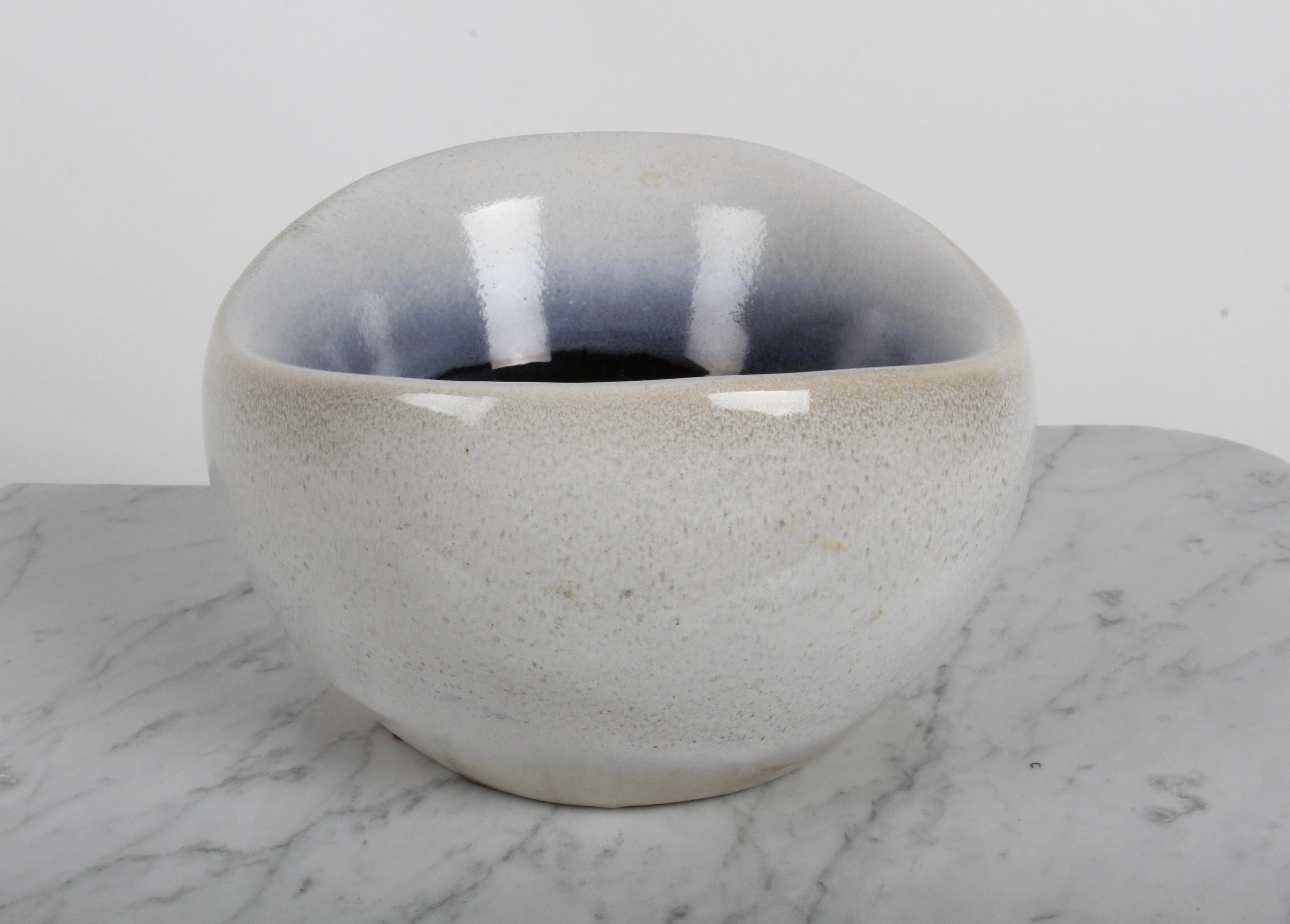 Mid-Century Modern 1940s Russel Wright for Bauer Art Pottery - Large Oval Light Gray & Blue Bowl