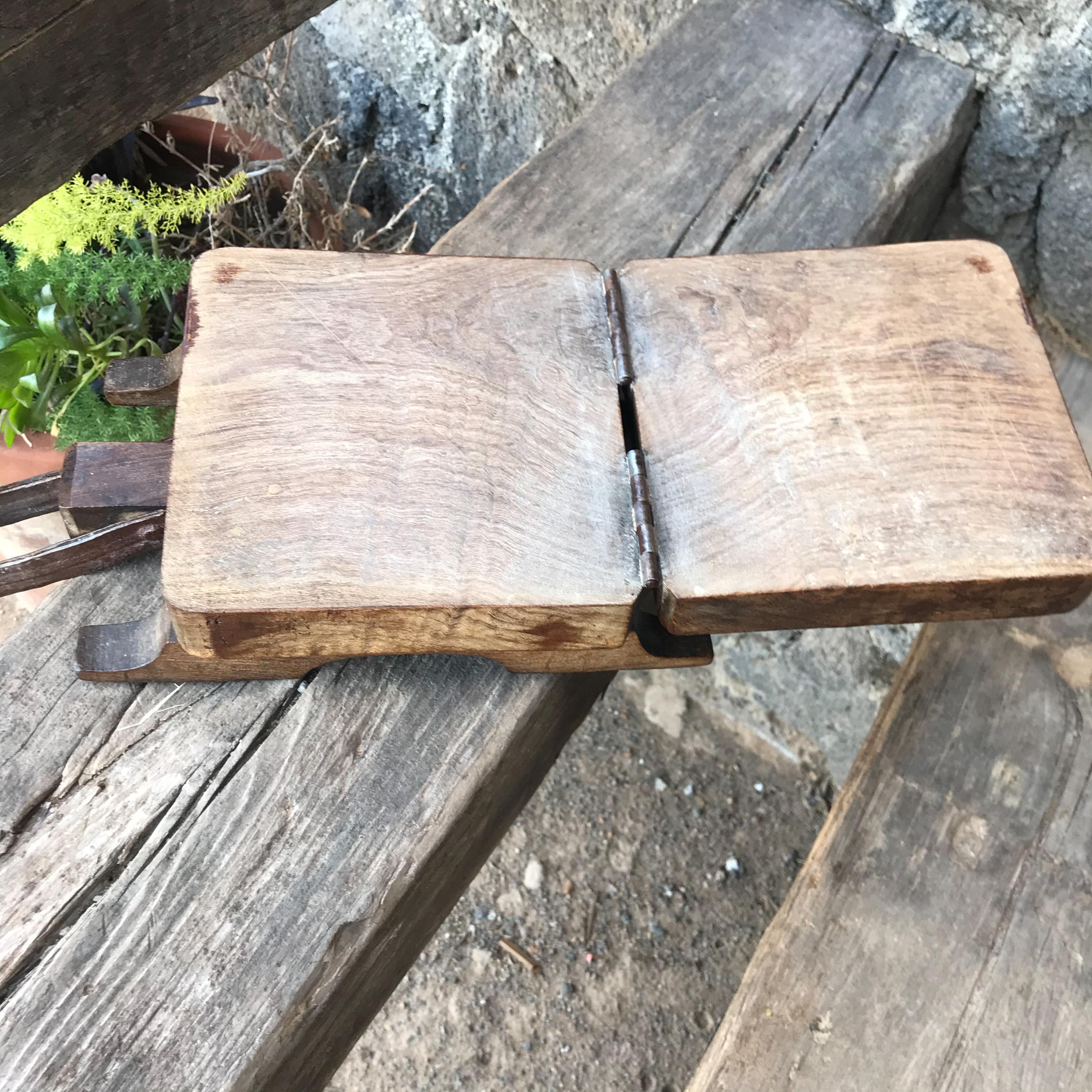 Mexican 1940s Charming Vintage Tortilla Press Maker in Magnificent Mesquite Wood Mexico