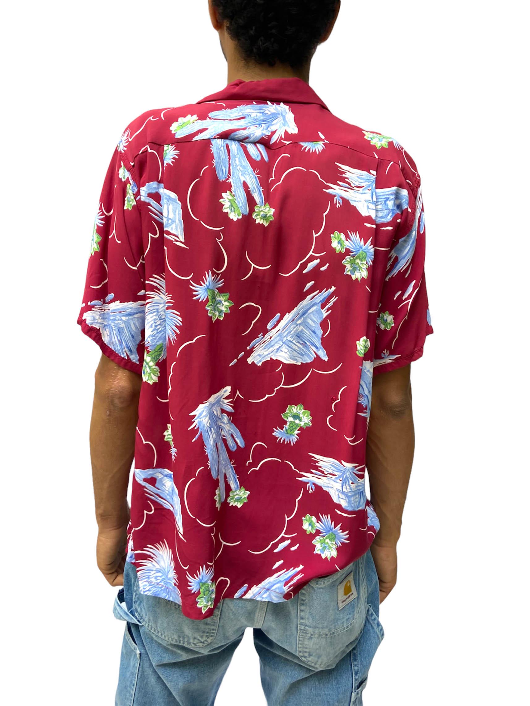 1940S SANDY MAC DONALD Burgundy Floral Rayon Hawaii-Hemd Herren im Angebot