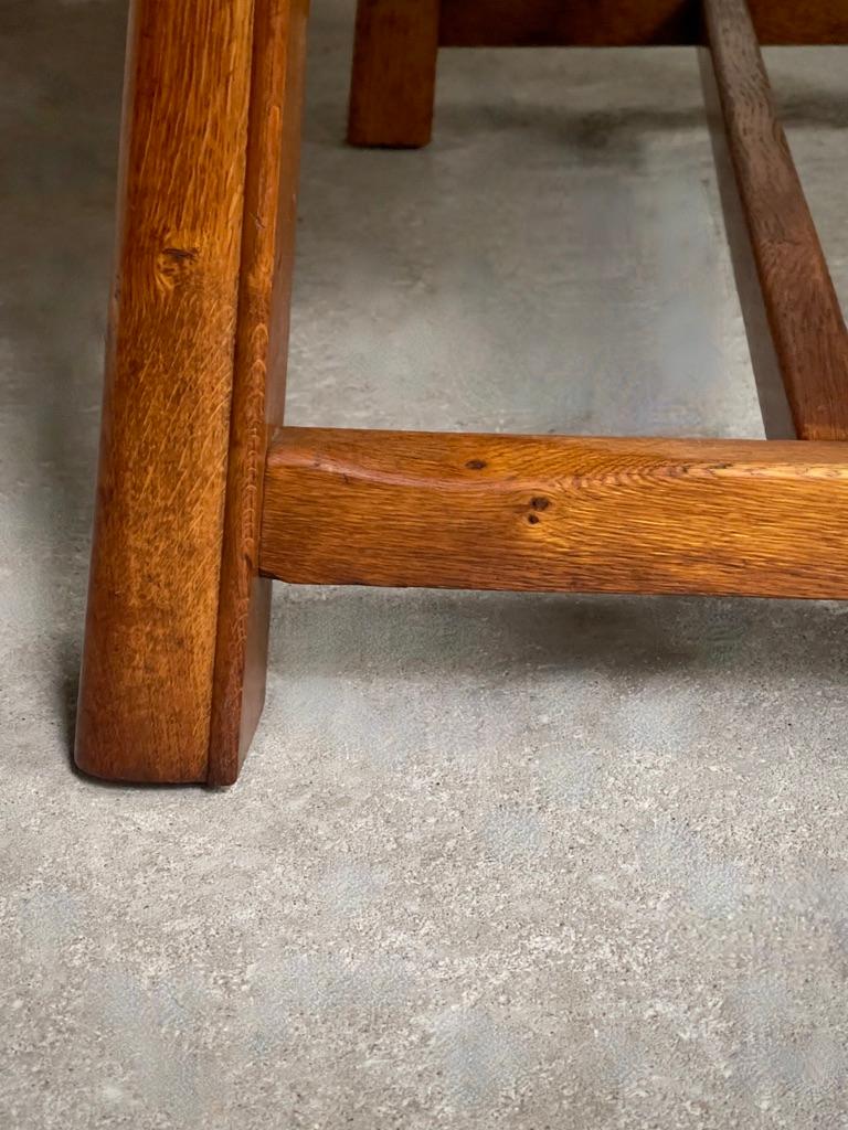 1940s Scandinavian Cabinet Maker, Coffee Table in elegant patinated Oak  For Sale 6