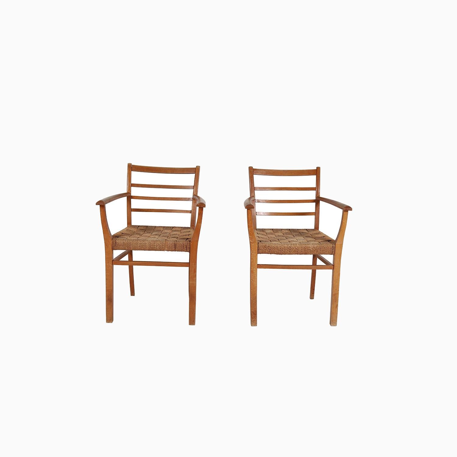 Sillones modernos escandinavos de 1940 con asientos de cuerda de papel tejida siglo XX en venta