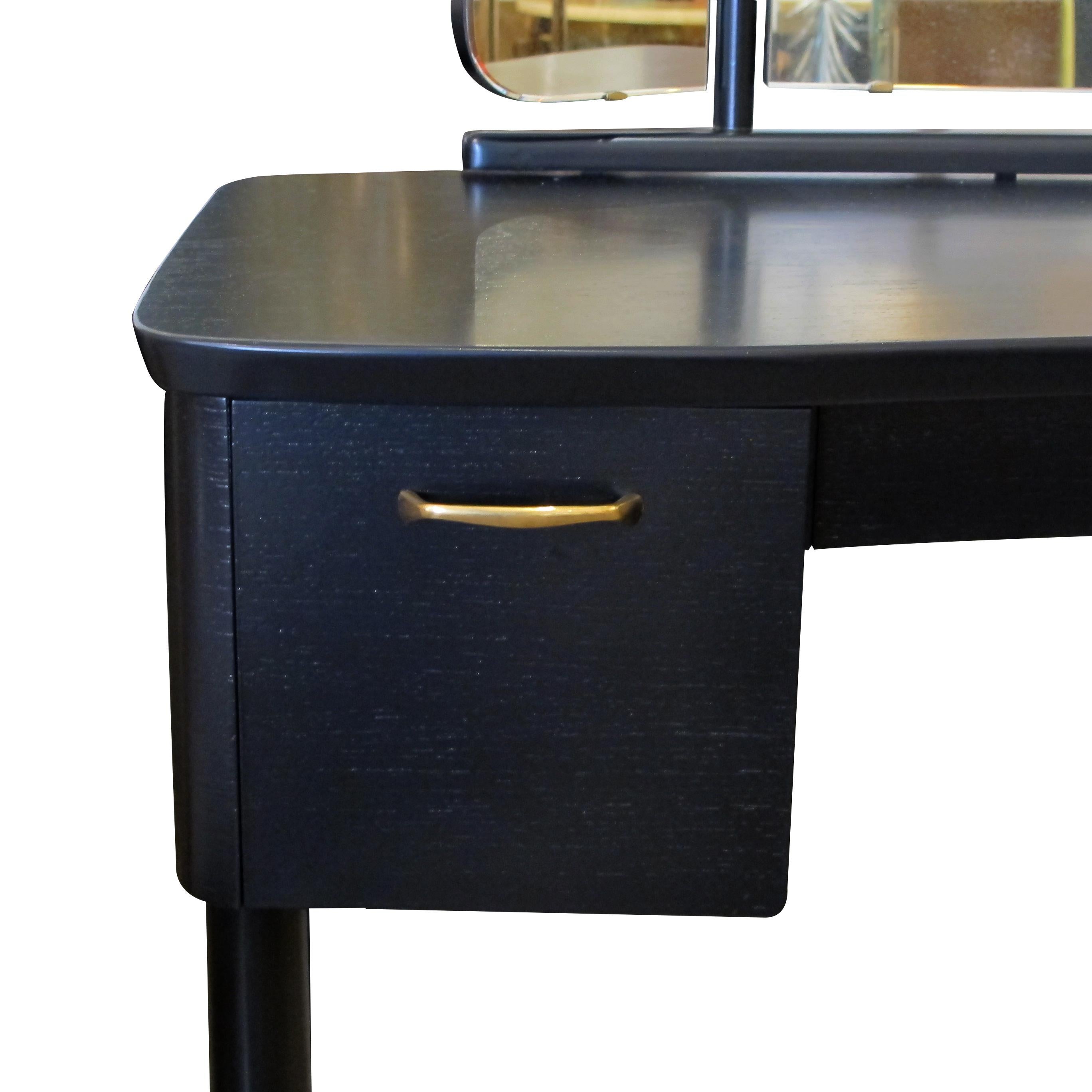 1940s Scandinavian Triptych Mirrored Ebonised 5 Drawer Dressing Vanity Table In Good Condition In London, GB