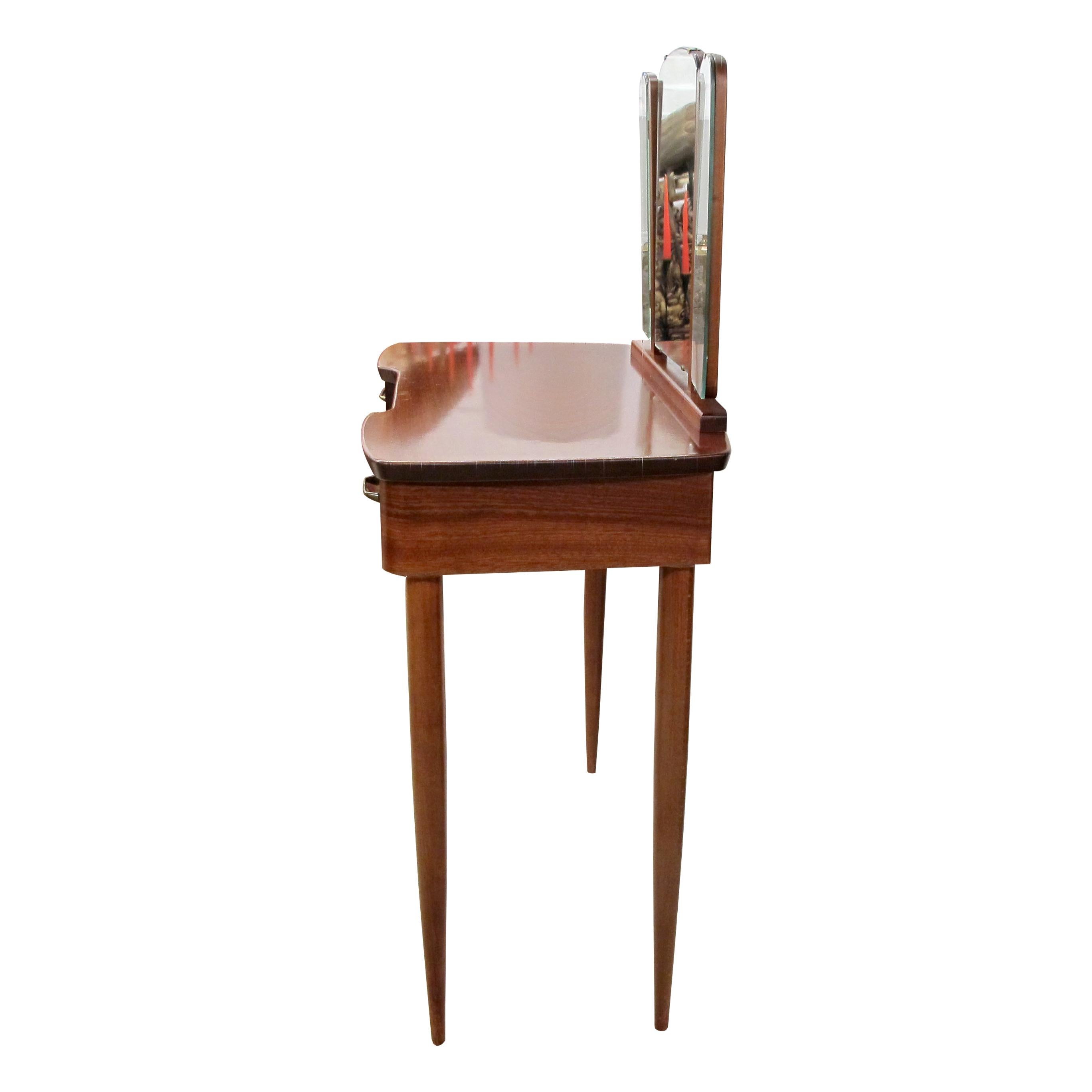 Other 1940s Scandinavian Vanity Dressing Table with Its Triptych Mirror For Sale