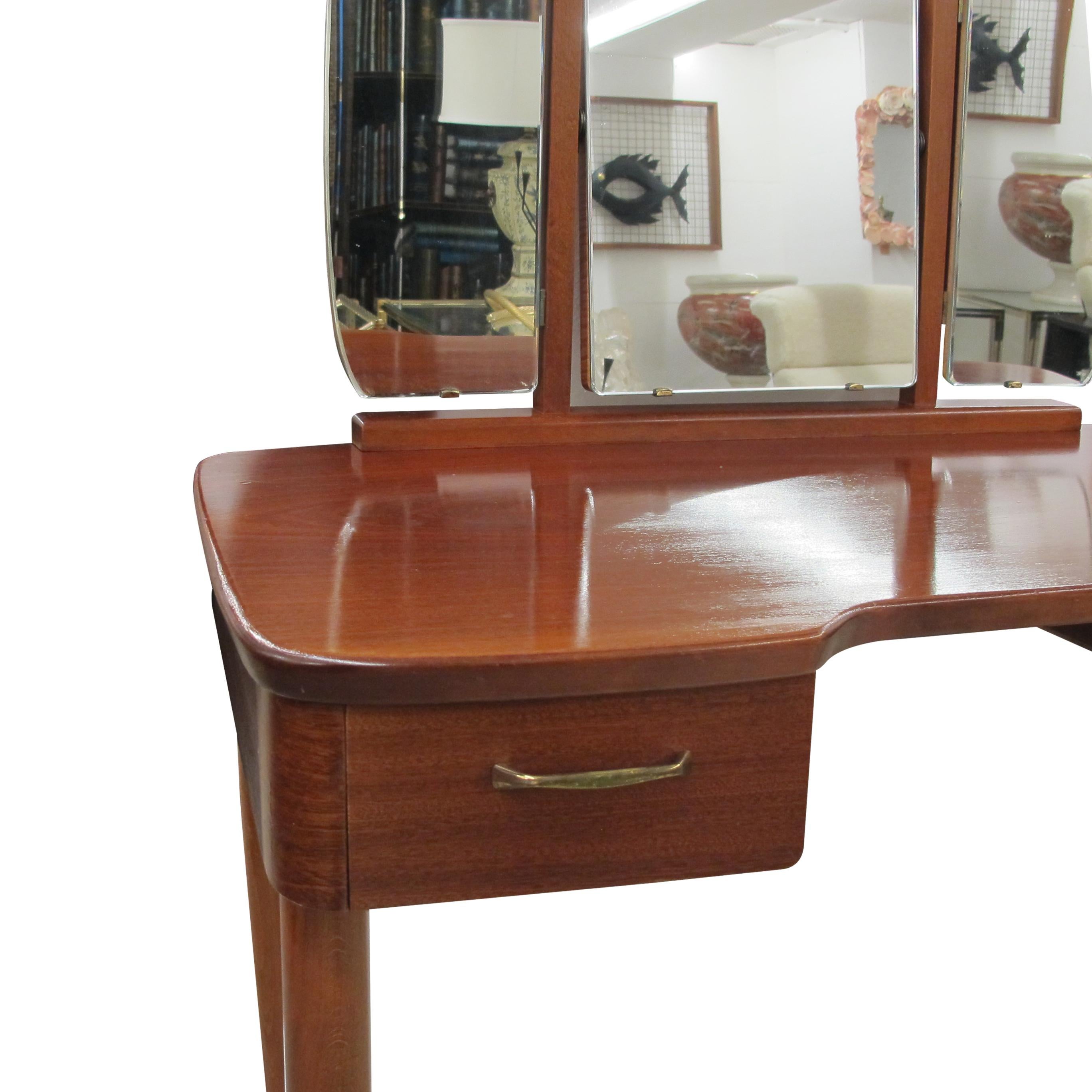 Mid-20th Century 1940s Scandinavian Vanity Dressing Table with Its Triptych Mirror For Sale