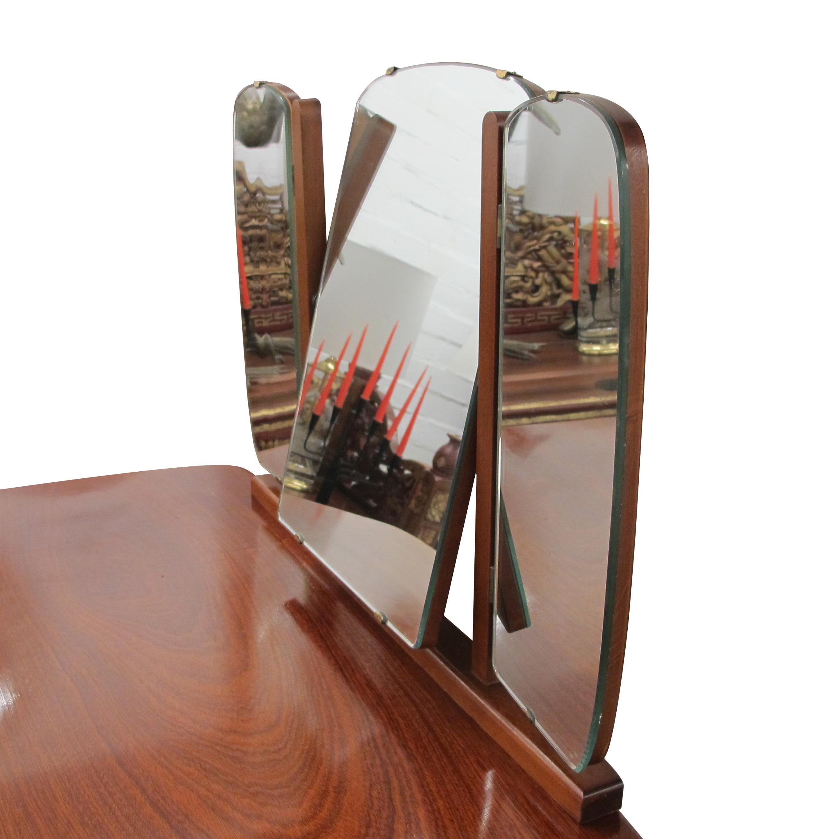 Walnut 1940s Scandinavian Vanity Dressing Table with Its Triptych Mirror For Sale