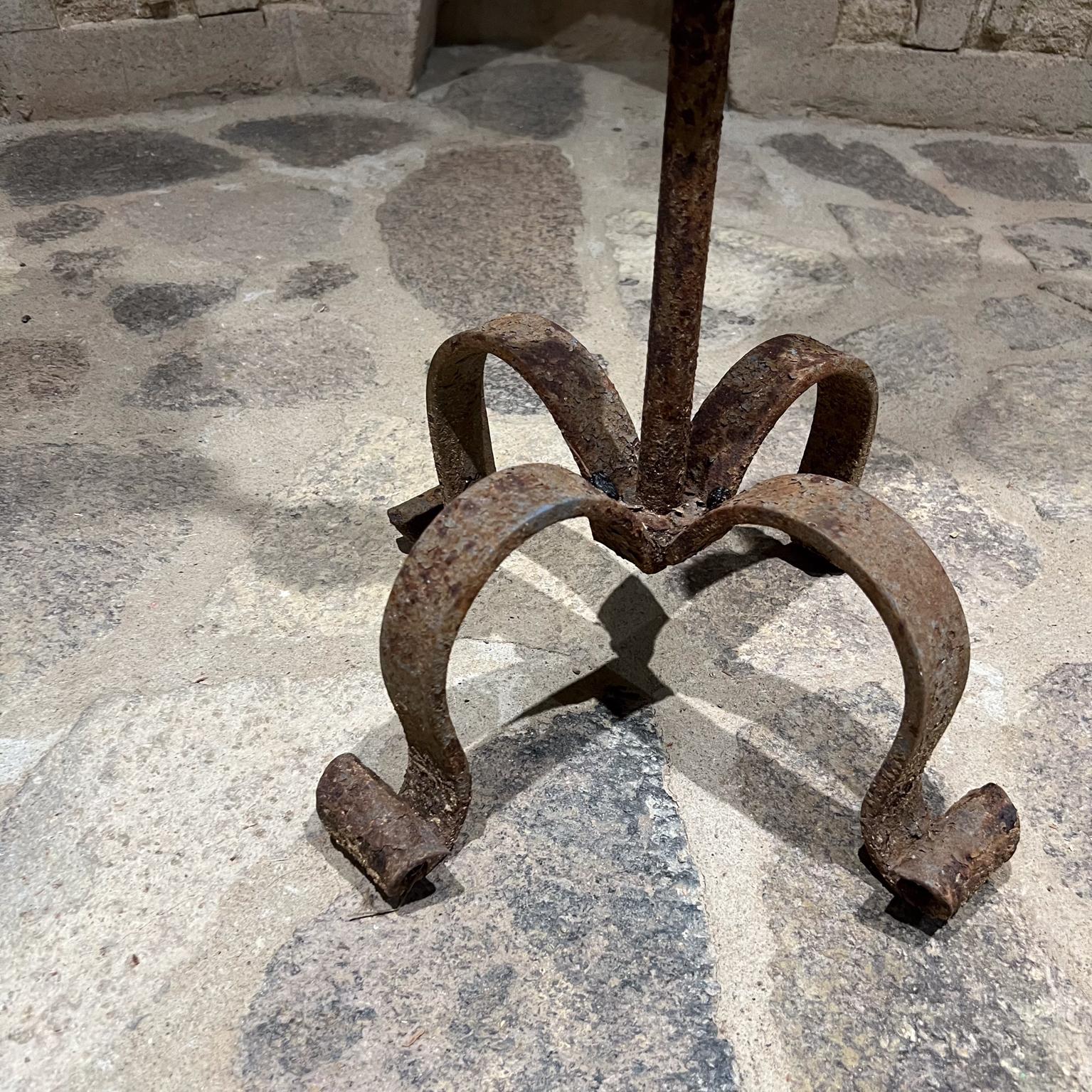 1940s Rustic Hand Forged Iron Standing Floor Candle Holder In Distressed Condition For Sale In Chula Vista, CA