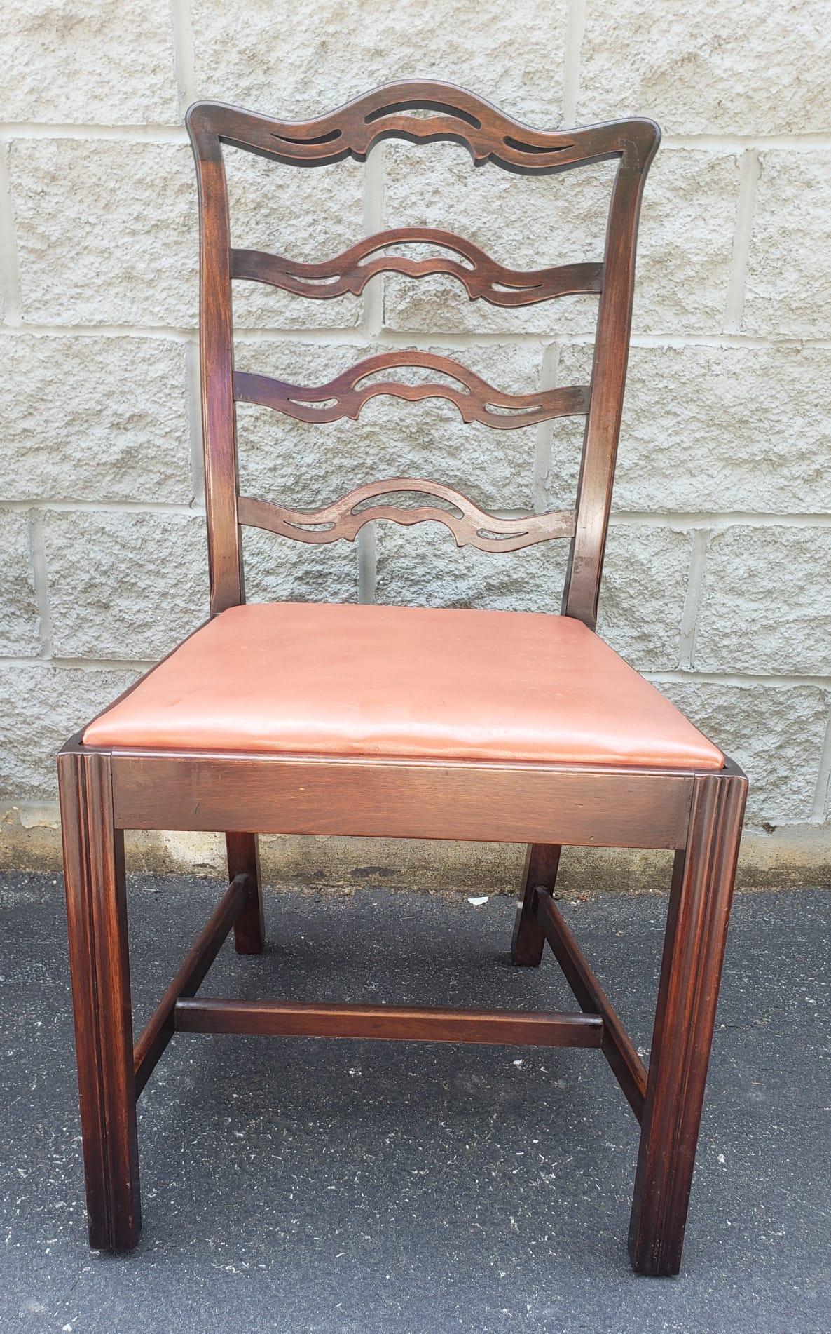 1940s Set 8 Mahogany Chippendale Pierced Ladder Back Leather Seat Dining Chairs 1