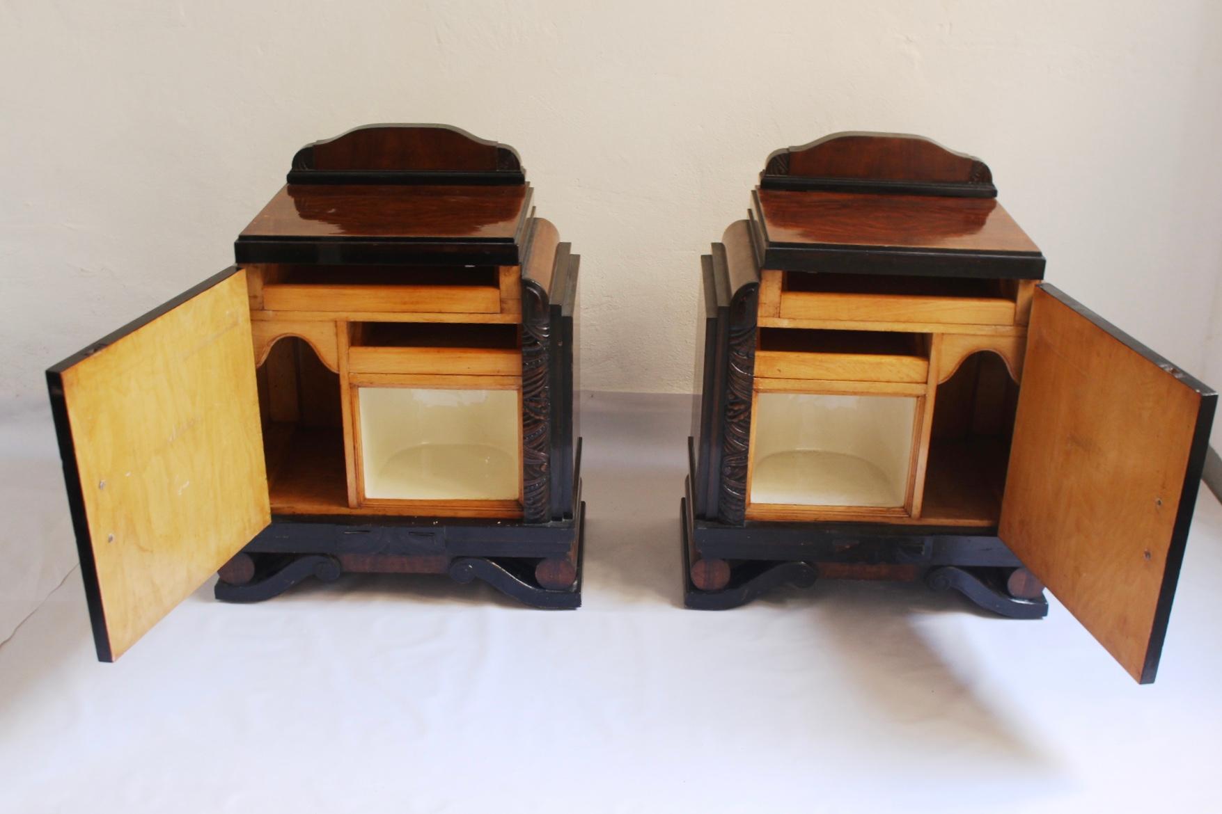 1940s Set of 2 Art Deco Spanish Walnut Nightstands 3