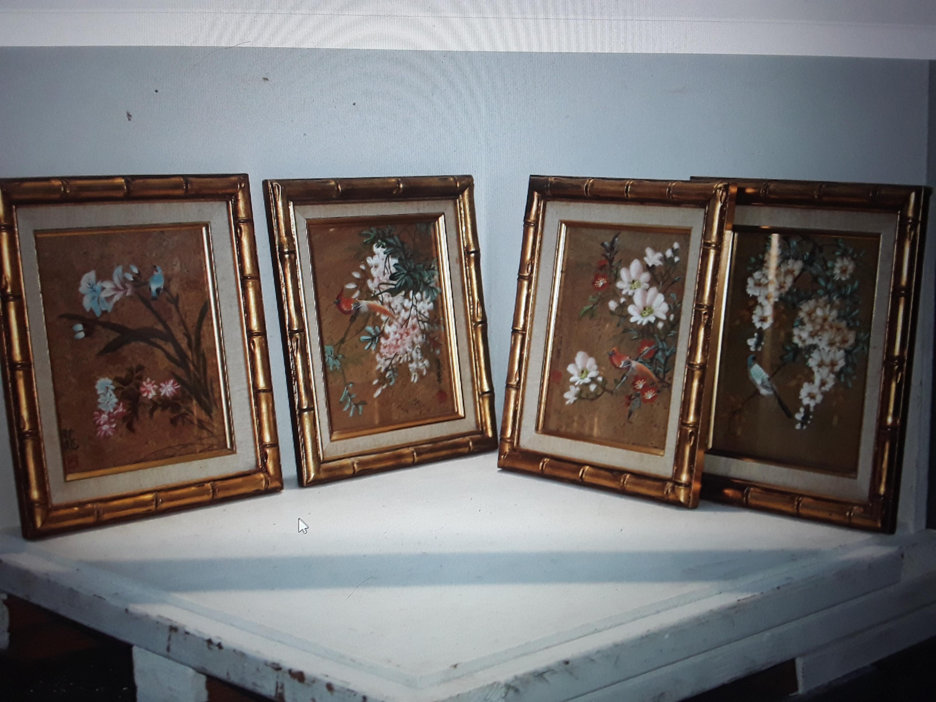 1940's Set of 4 Hollywood Regency Artisan Painted Flowers and Birds Orientaliste For Sale 7