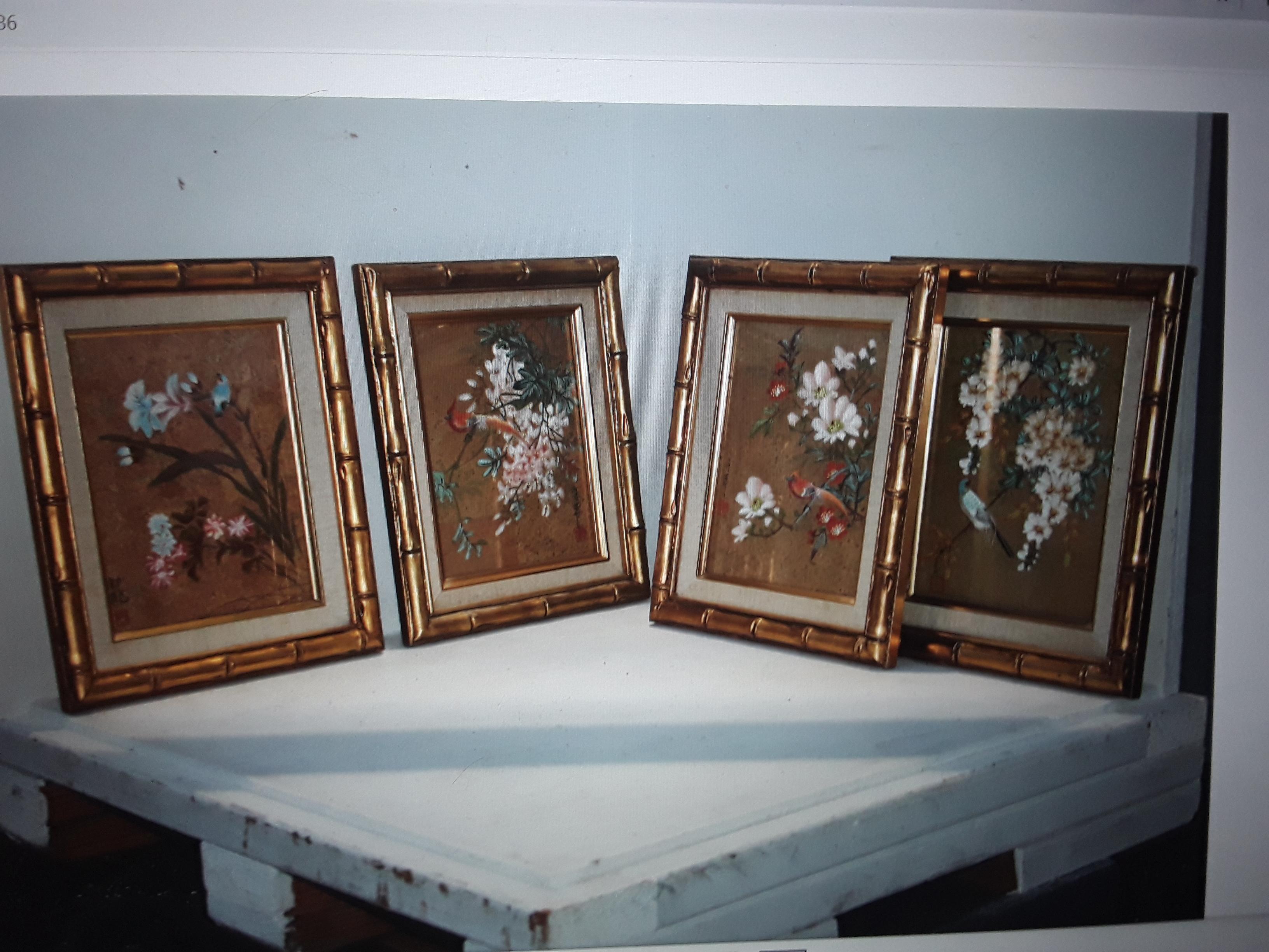 Chinese 1940's Set of 4 Hollywood Regency Artisan Painted Flowers and Birds Orientaliste For Sale