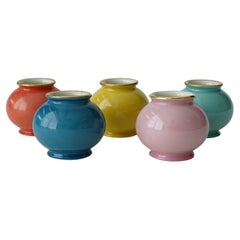 1940 Set de cinco pequeños jarrones de porcelana Soliflor de colores pastel