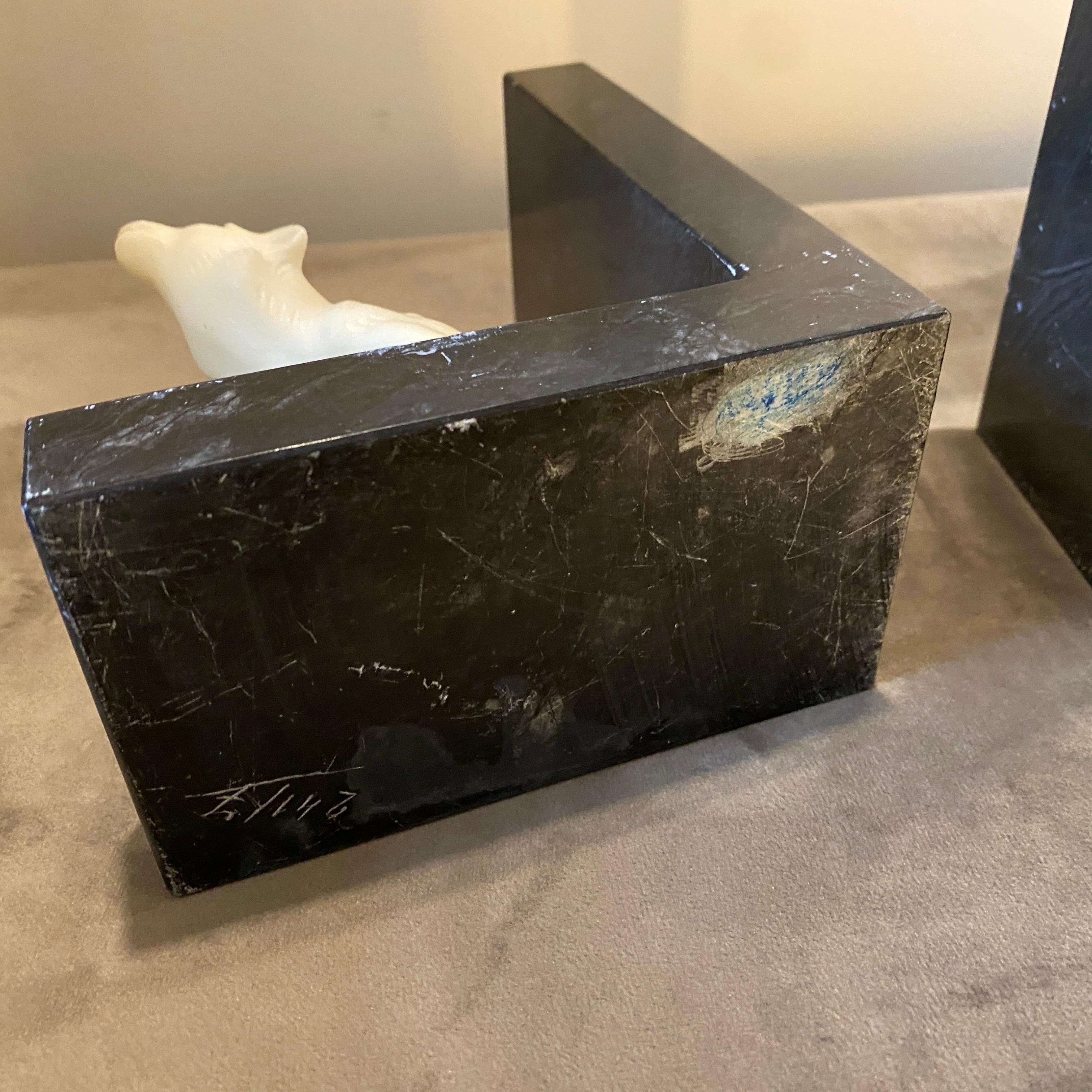 Hand-Crafted 1940s Set of Two Art Deco White and Black Marble Bookends