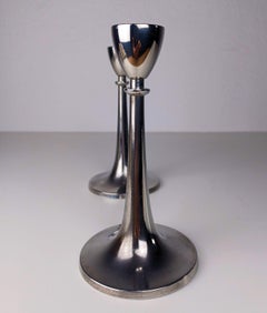 Juego de dos candeleros daneses de peltre Just Andersen de los años 1940