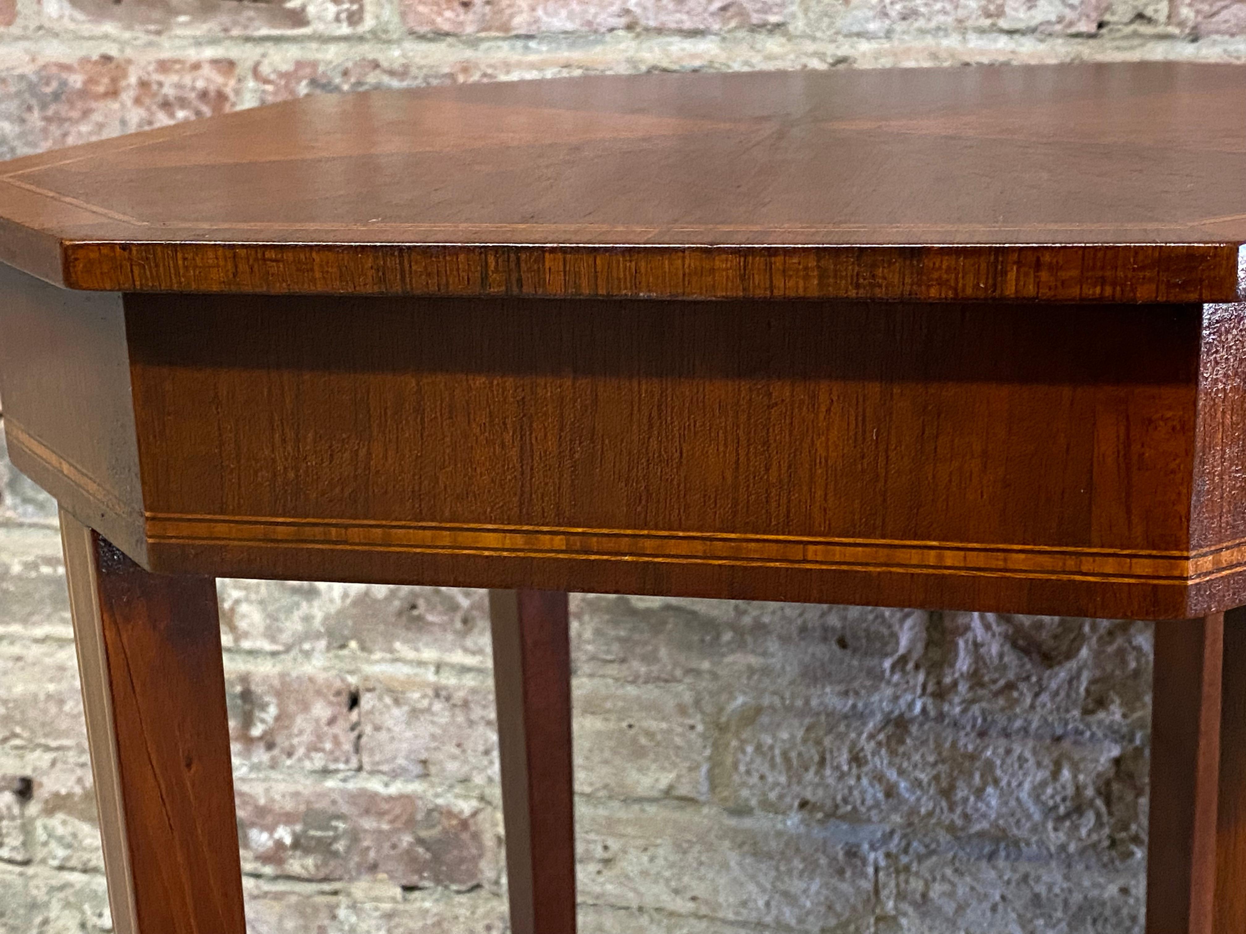 1940s Sheraton Style Mahogany Banded Inlaid Octagonal End Tables, A Pair 3