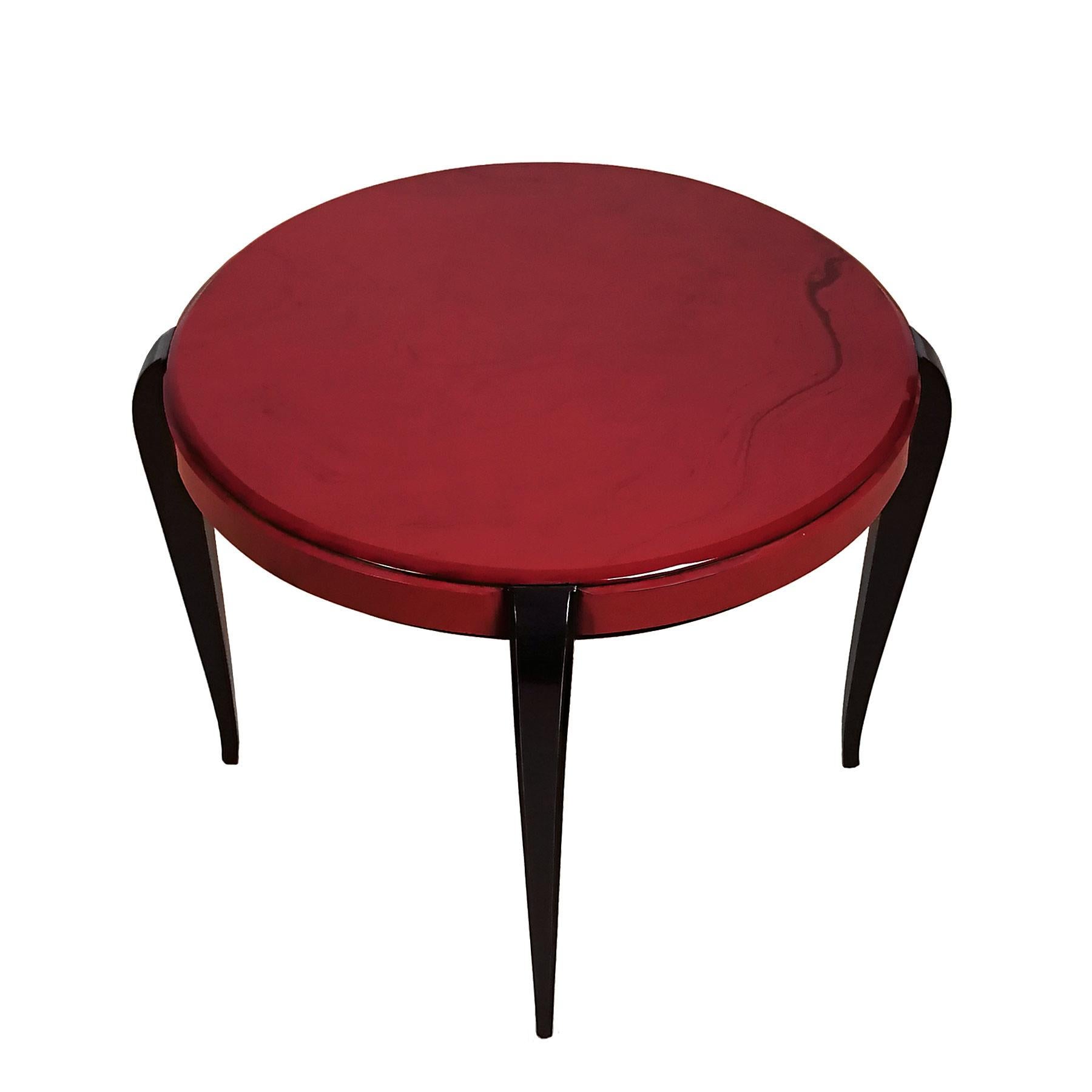 French Mid-Century Modern Side Table with Thick Red-Pink Glass Paste, Walnut - France For Sale