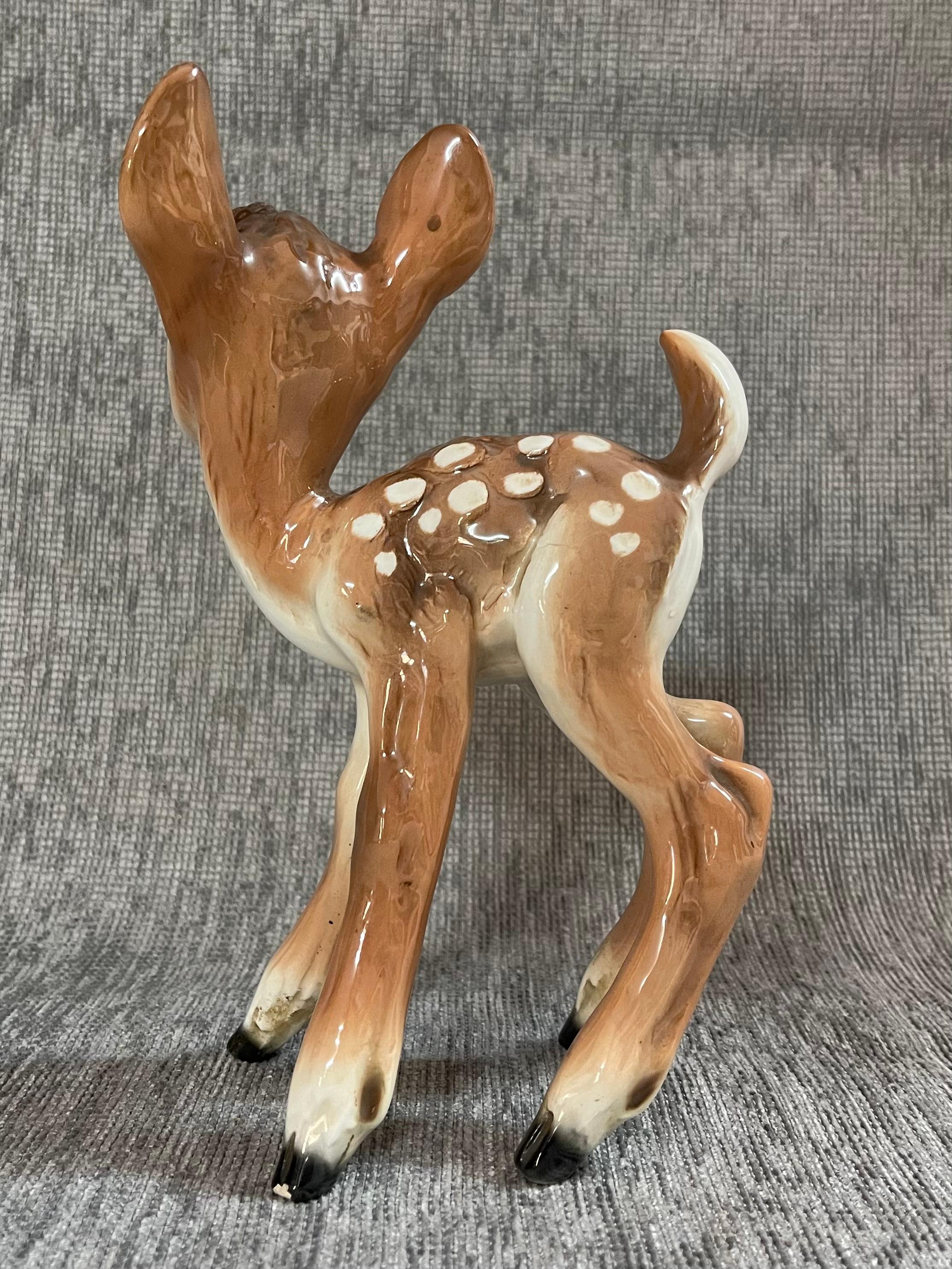 1940er Jahre Signierter Animalier Walt Disney Bambi  Keramik (20. Jahrhundert) im Angebot