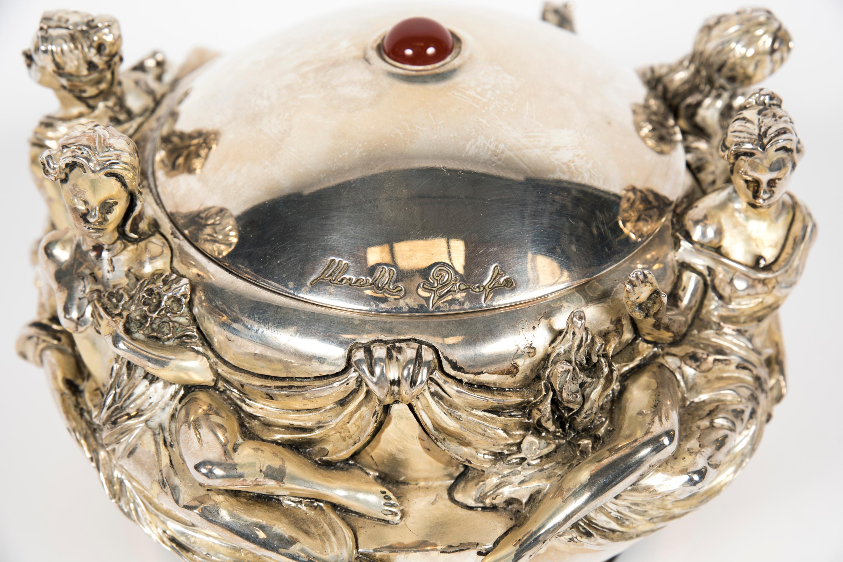 Italian 1940s Silver Boxe in the Renaissance Style For Sale