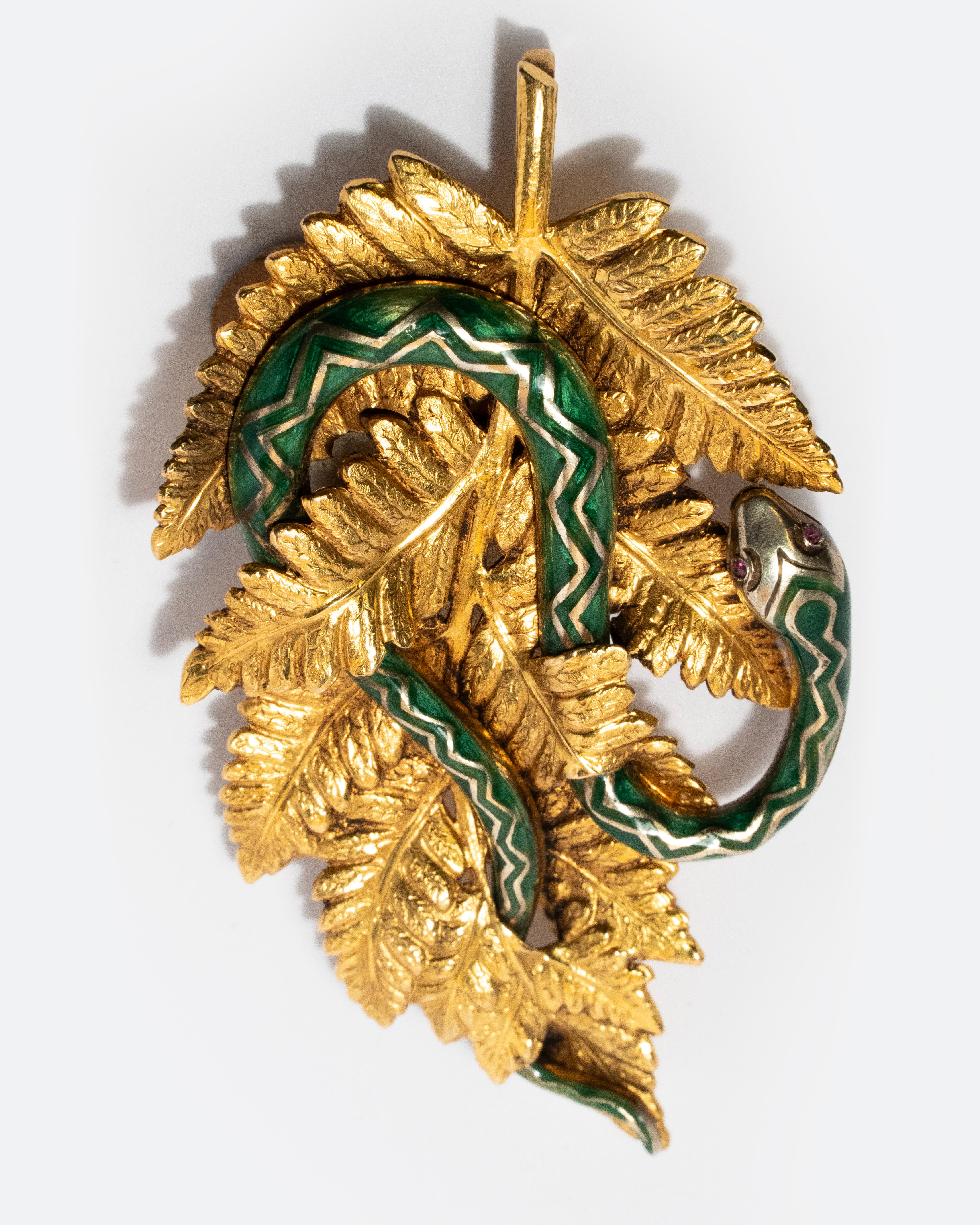 Women's or Men's Swedish 1940's Snake in Fern Brooch/Pendant in 18k gold For Sale