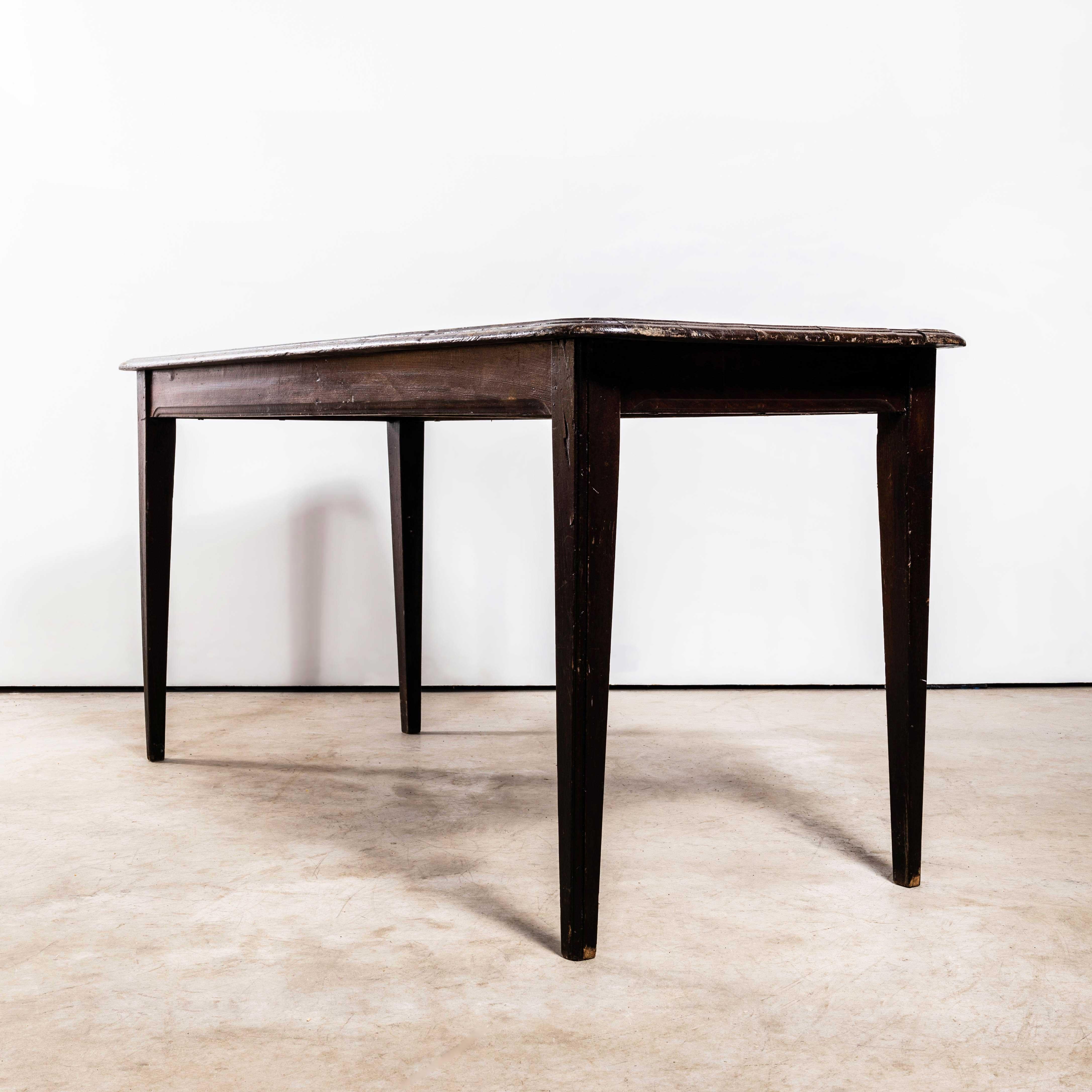 1940's Medium Sized Straight Leg Rectangular Oak Dining Table. 

Practical sized original French table with a five plank character oak top. Beautifully made in solid oak throughout, the table is beautifully made with doweled joints and good