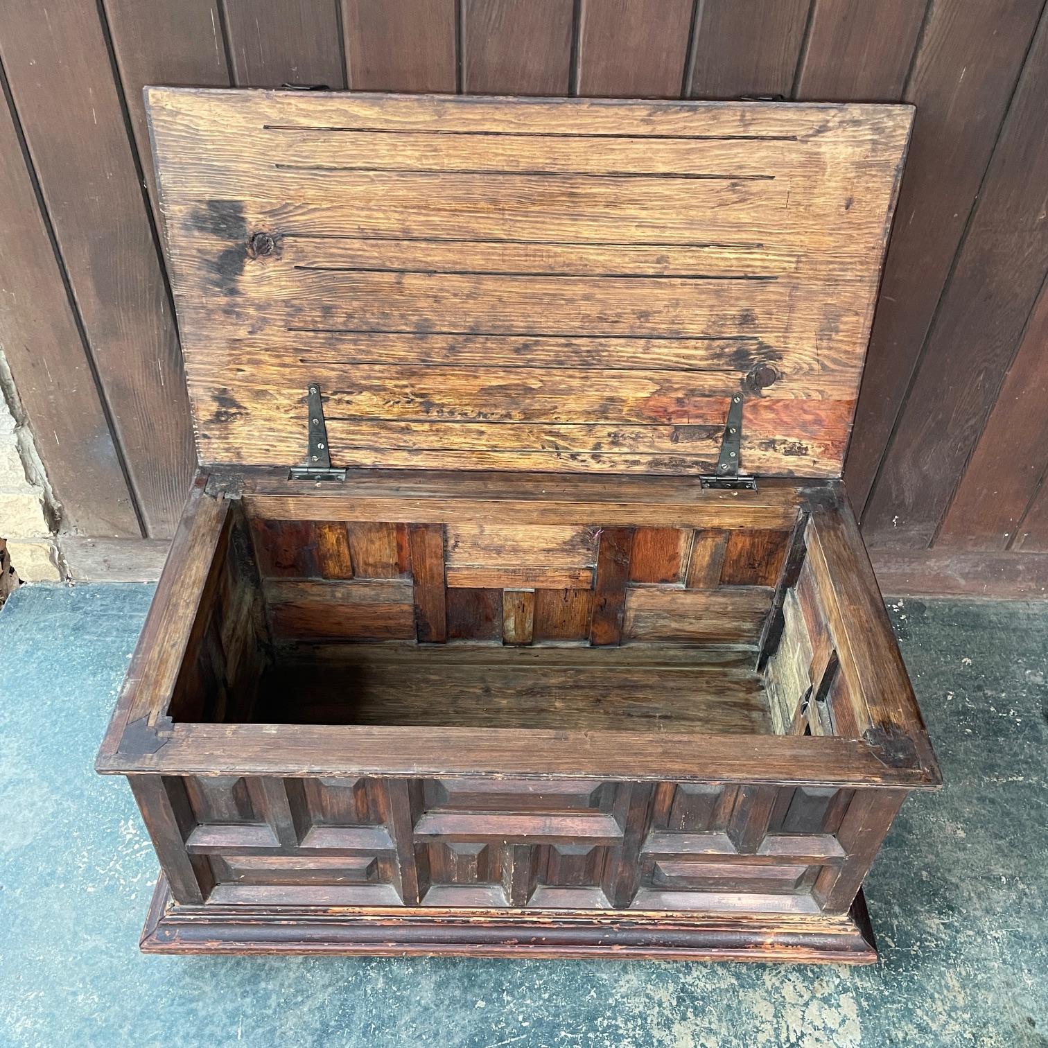 1940s Spanish Baroque style Trunk Vintage Mid-Century Old Hollywood Mansion For Sale 8
