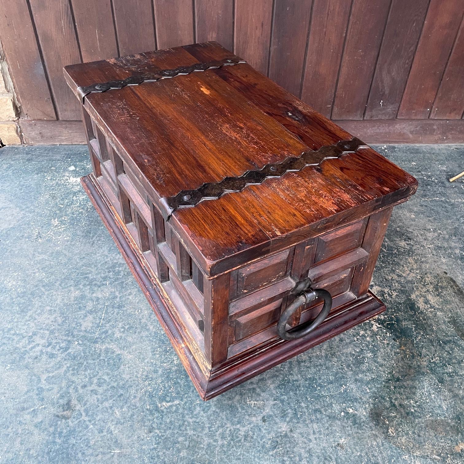 1940s Spanish Baroque style Trunk Vintage Mid-Century Old Hollywood Mansion For Sale 2