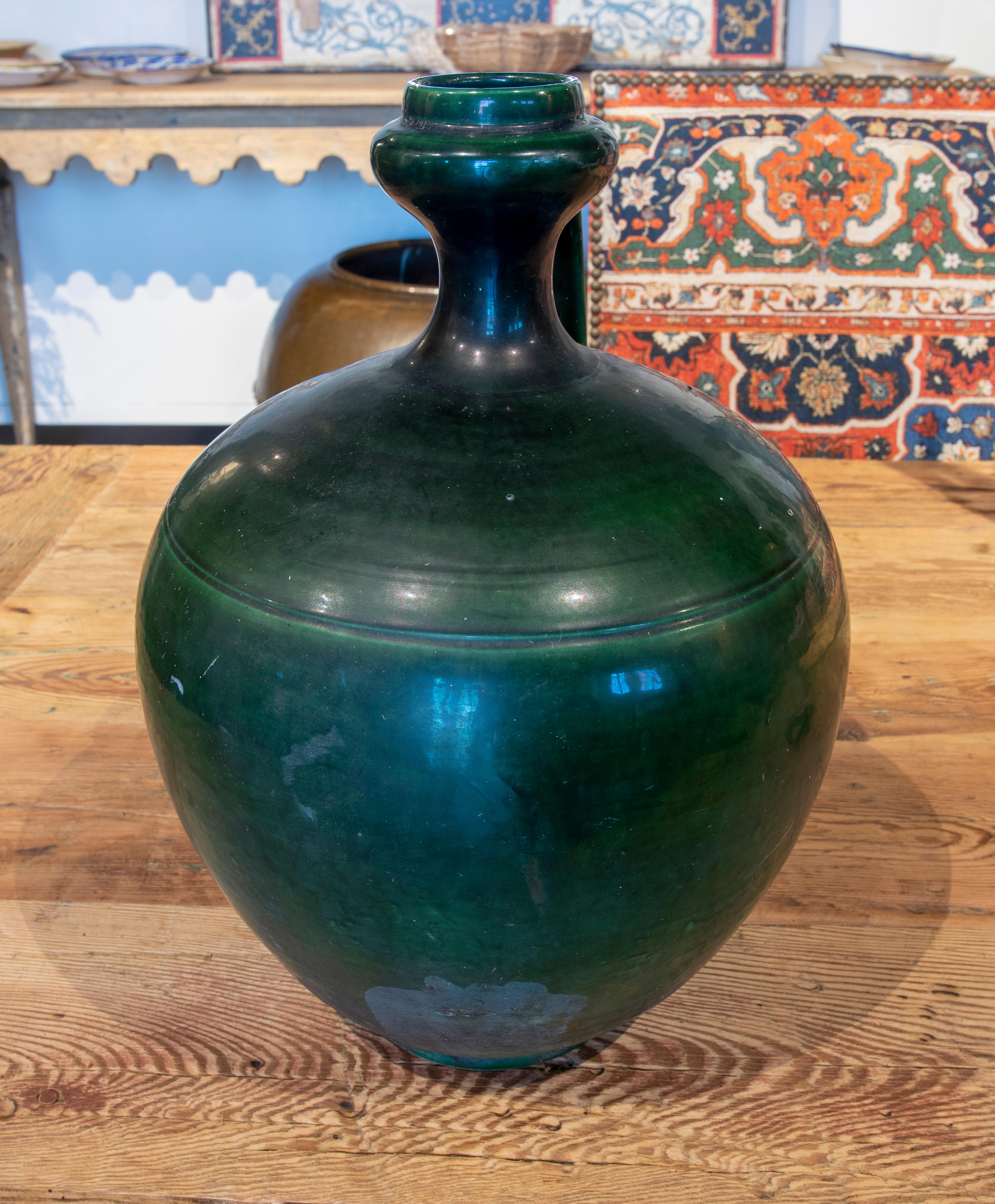 Espagnol Vase espagnol des années 1940 « Perula » en terre cuite émaillée verte de Jaen en vente