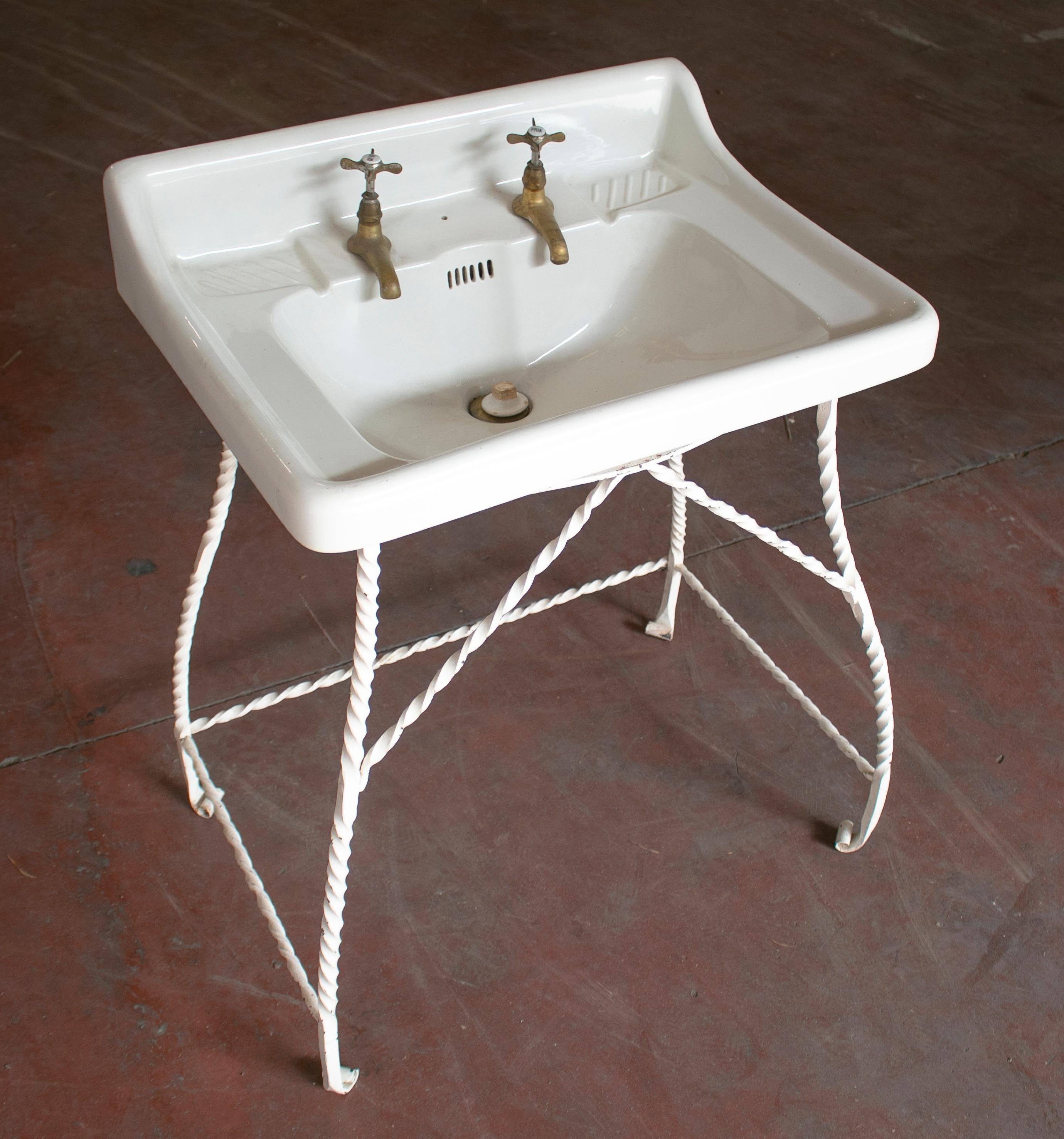 1940s sink